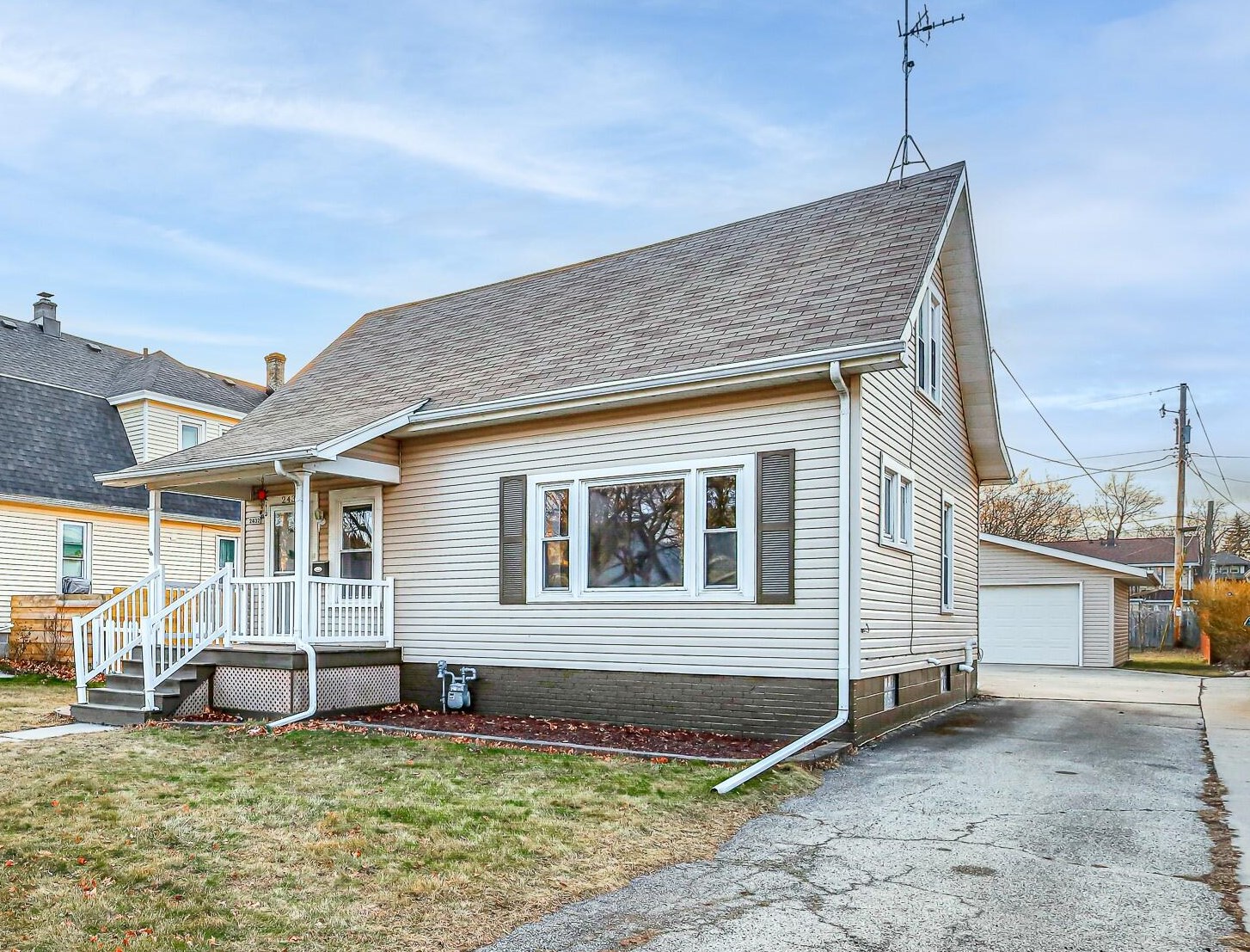 2432 N 8th St, Sheboygan, WI 53083
