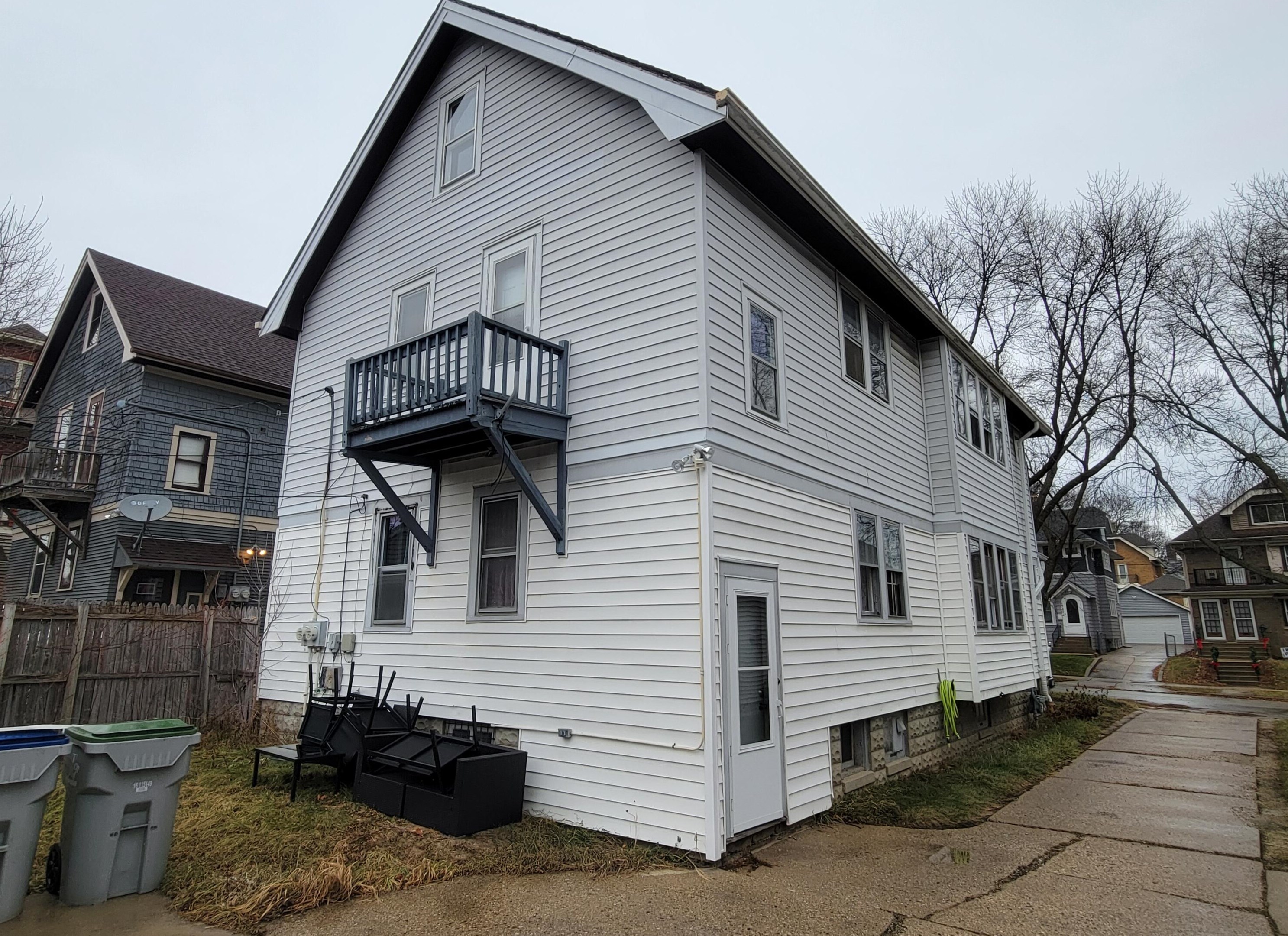 1739 57th St, Milwaukee WI  53214-5108 exterior