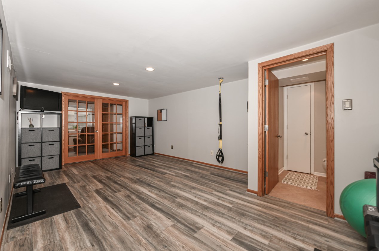 9720 Concordia Ave, Milwaukee WI  53222-3440 exterior