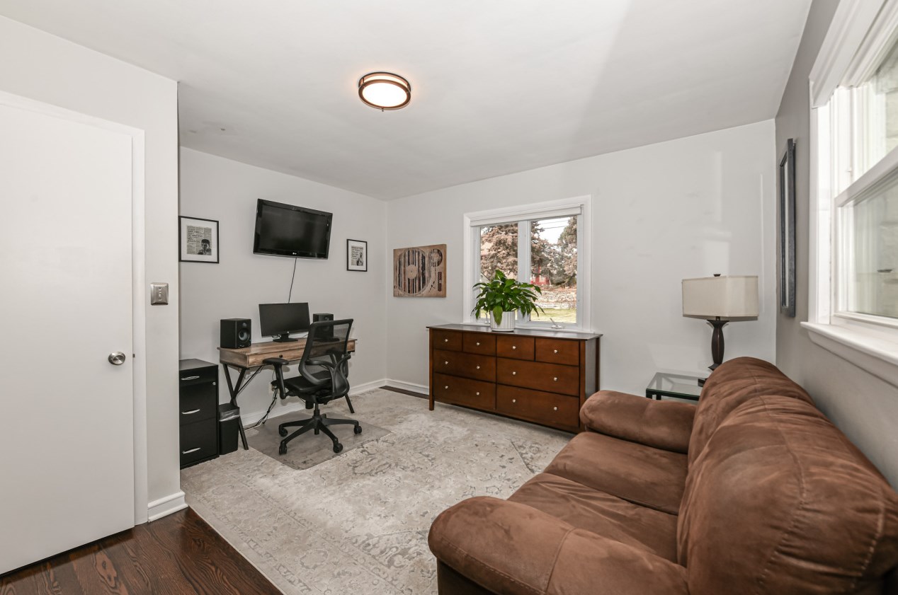 9720 Concordia Ave, Milwaukee WI  53222-3440 exterior