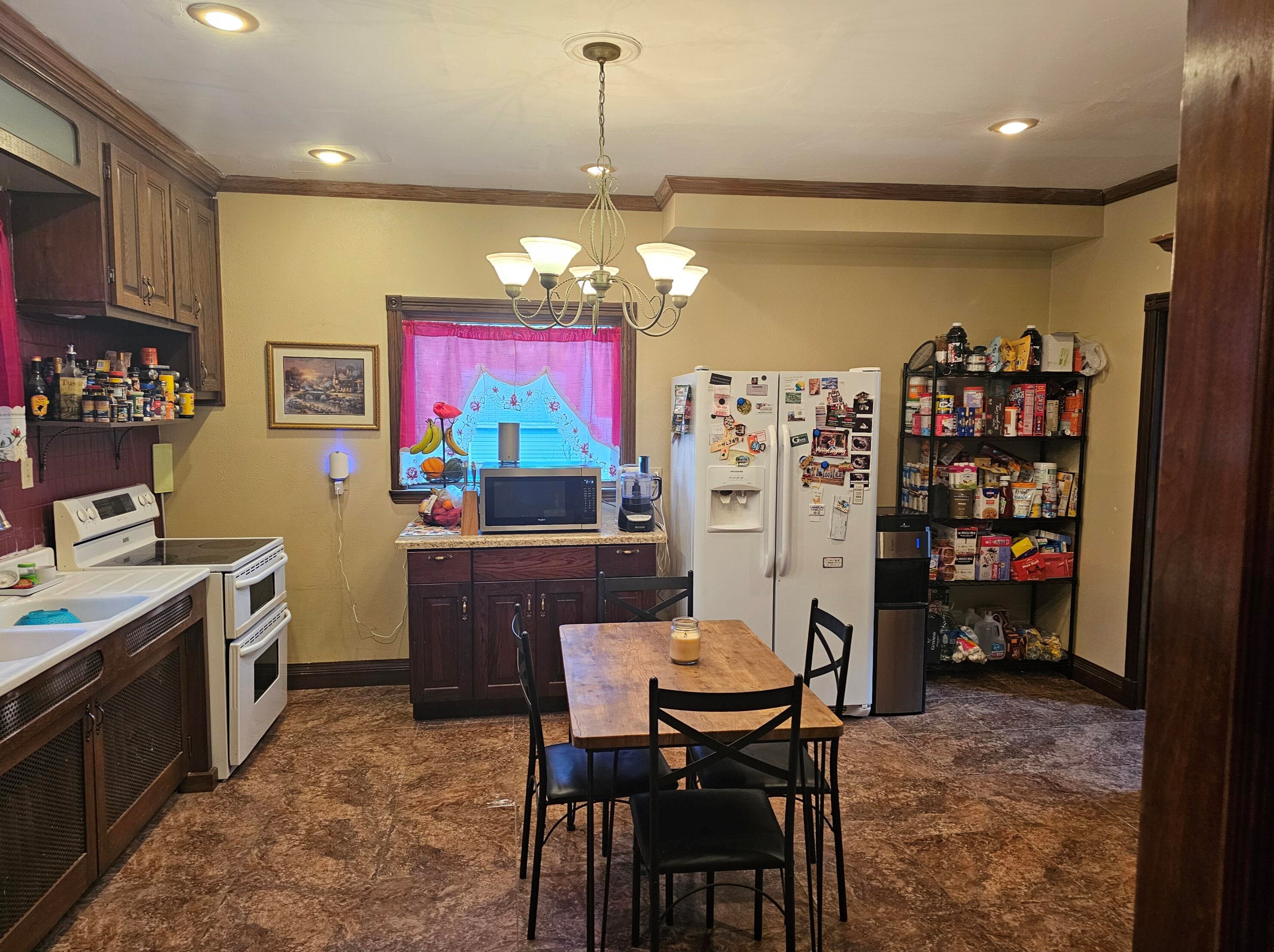 2409 Washington St, Two Rivers WI  54241-2244 exterior