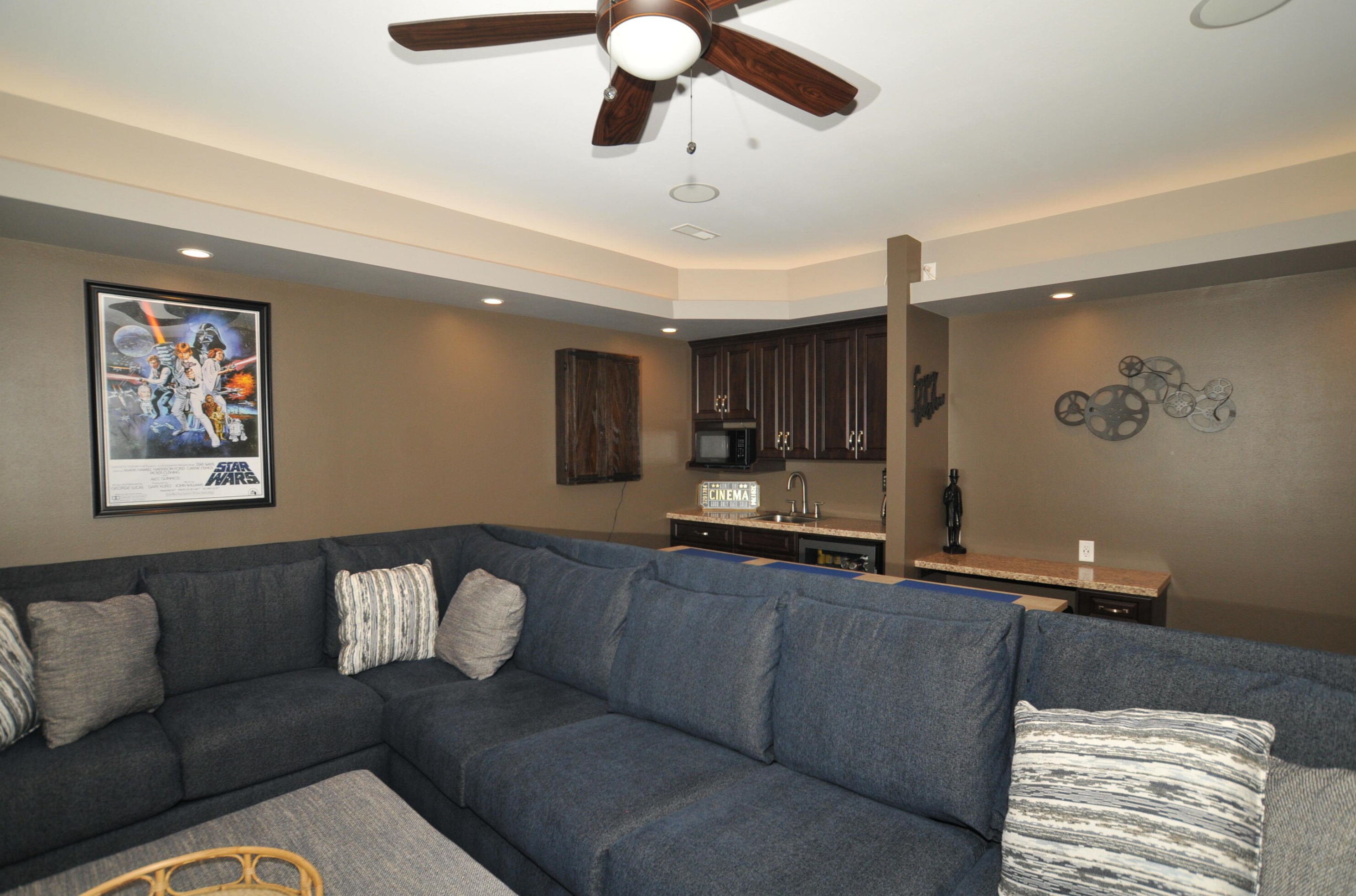 2105 Patrick Ln, Waukesha WI  53188-2688 exterior