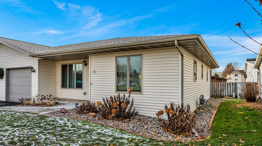 318 Clark St, West Salem, WI 54669