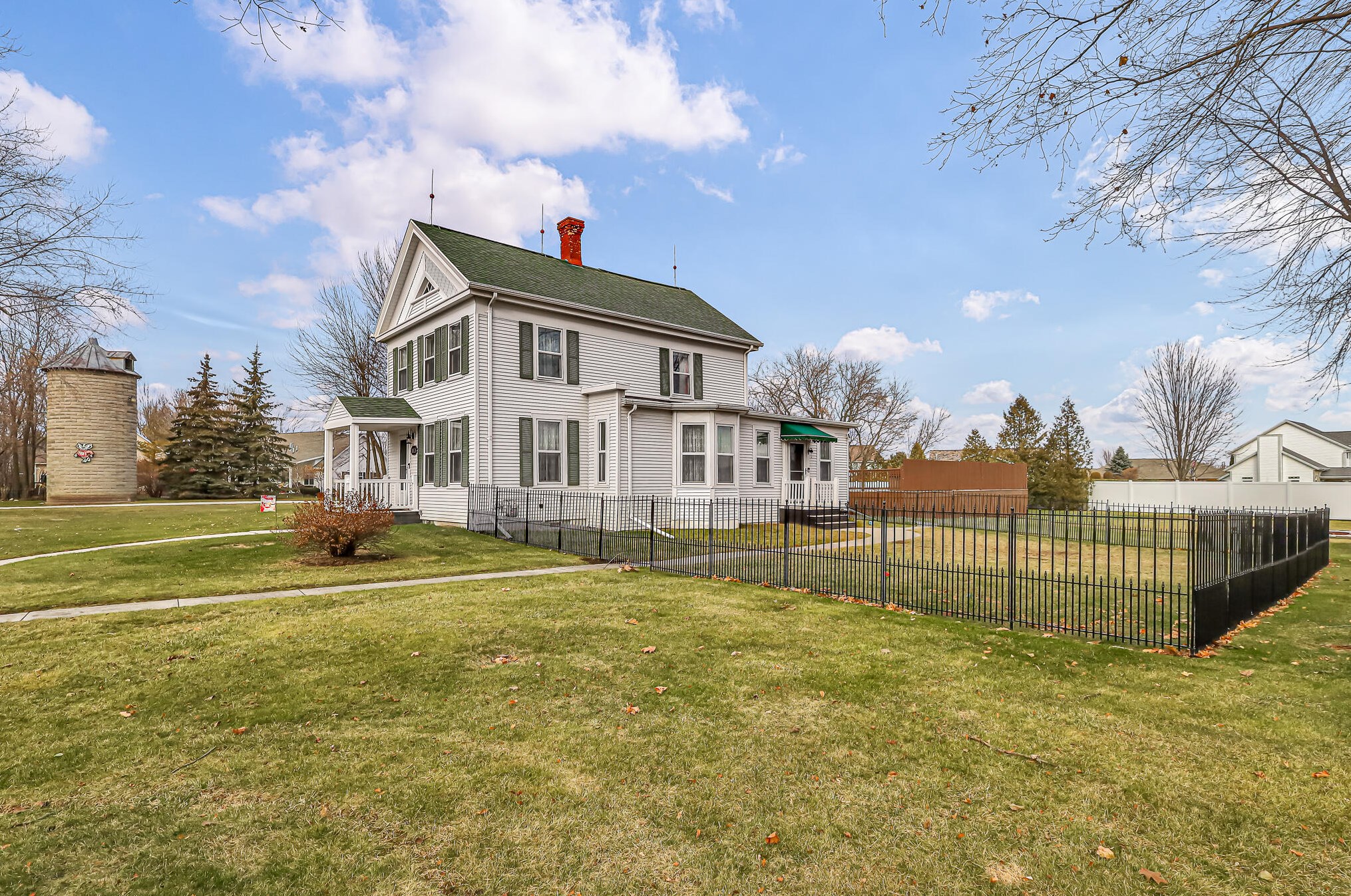 4825 Broadway St, Manitowoc, WI 54220