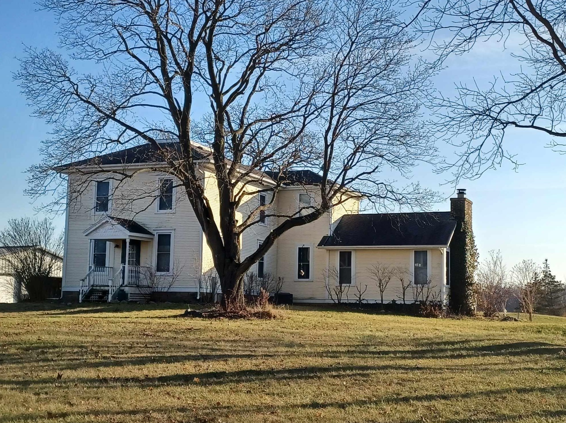 21501 9th St, Kansasville, WI 53139