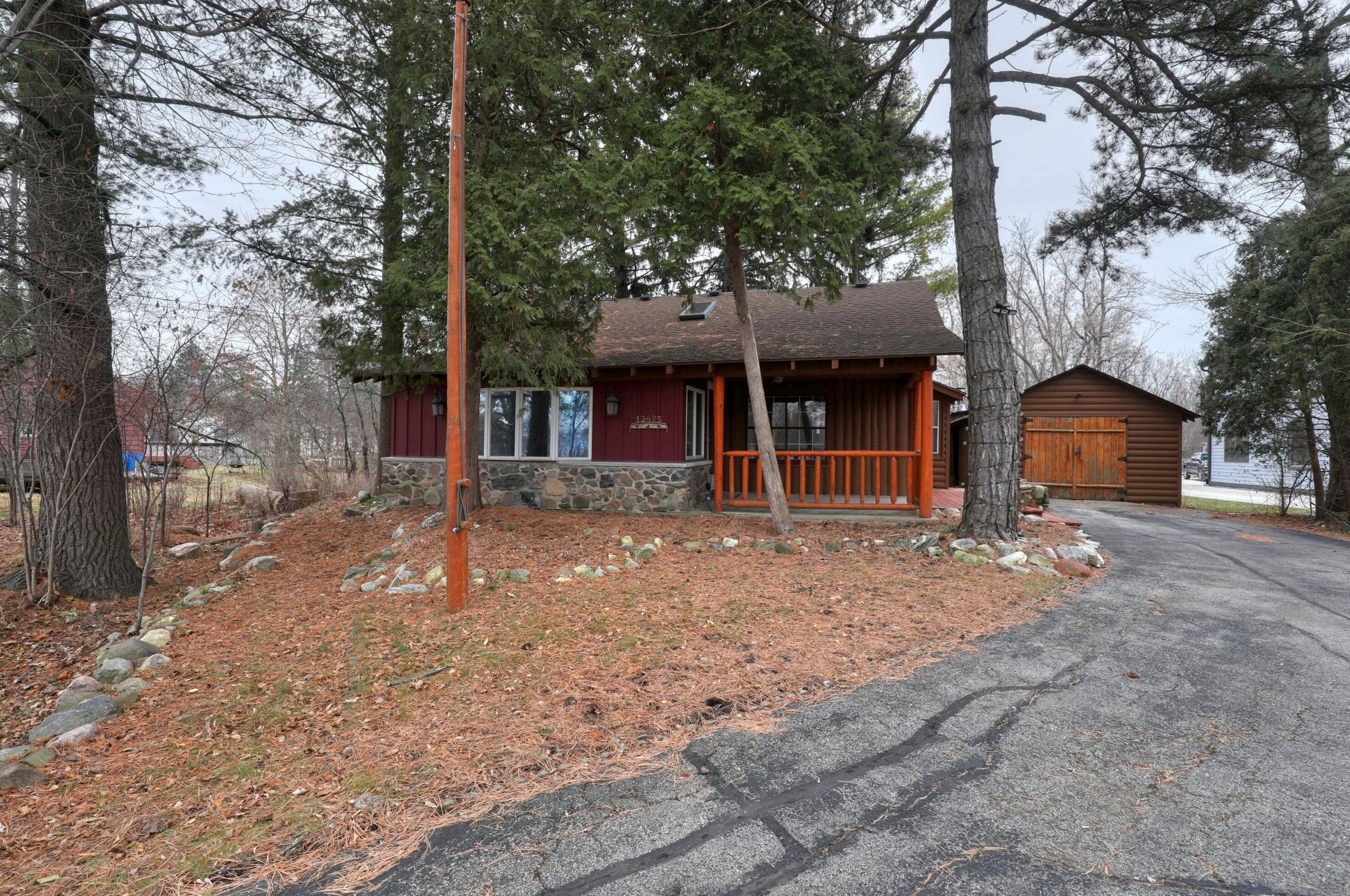 12495 W Cold Spring Rd, Waukesha, WI 53151