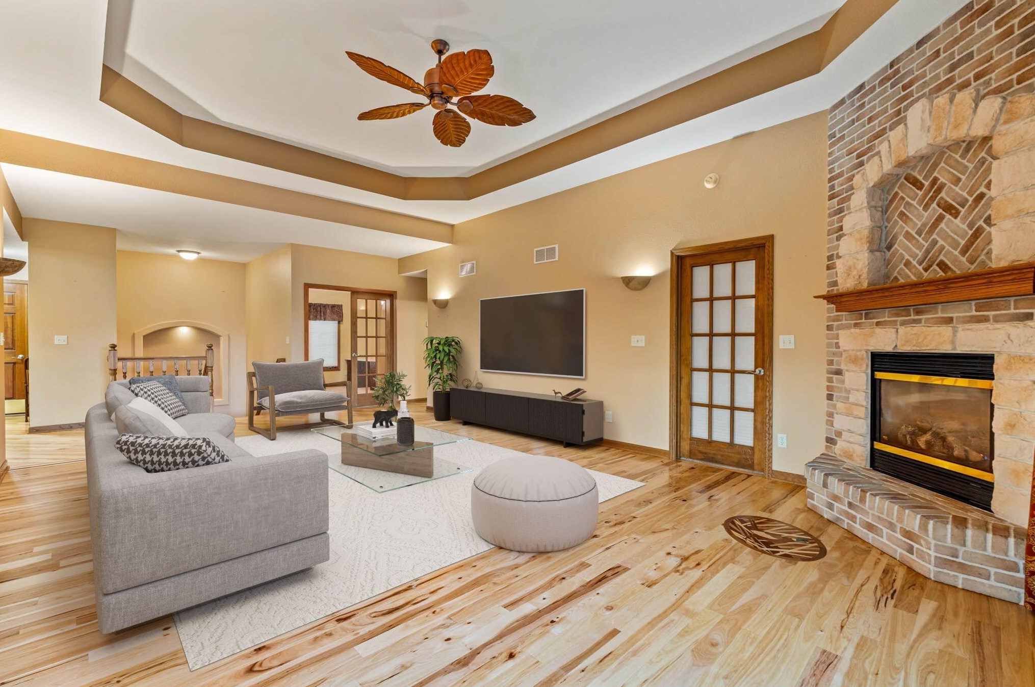221 Eagles Cove Cir, North Prairie, WI 53153