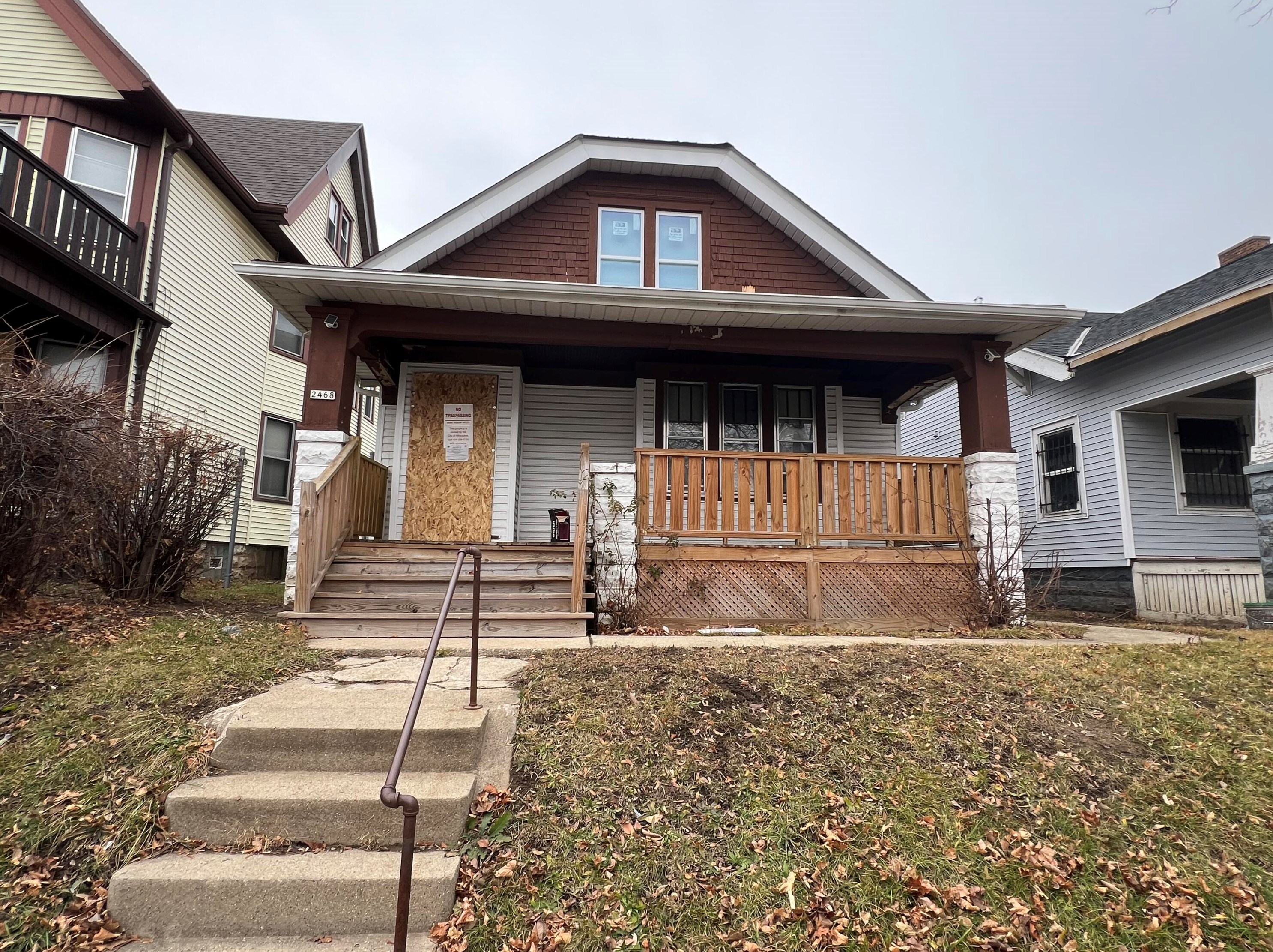 2468 W Auer Ave, Milwaukee, WI 53206