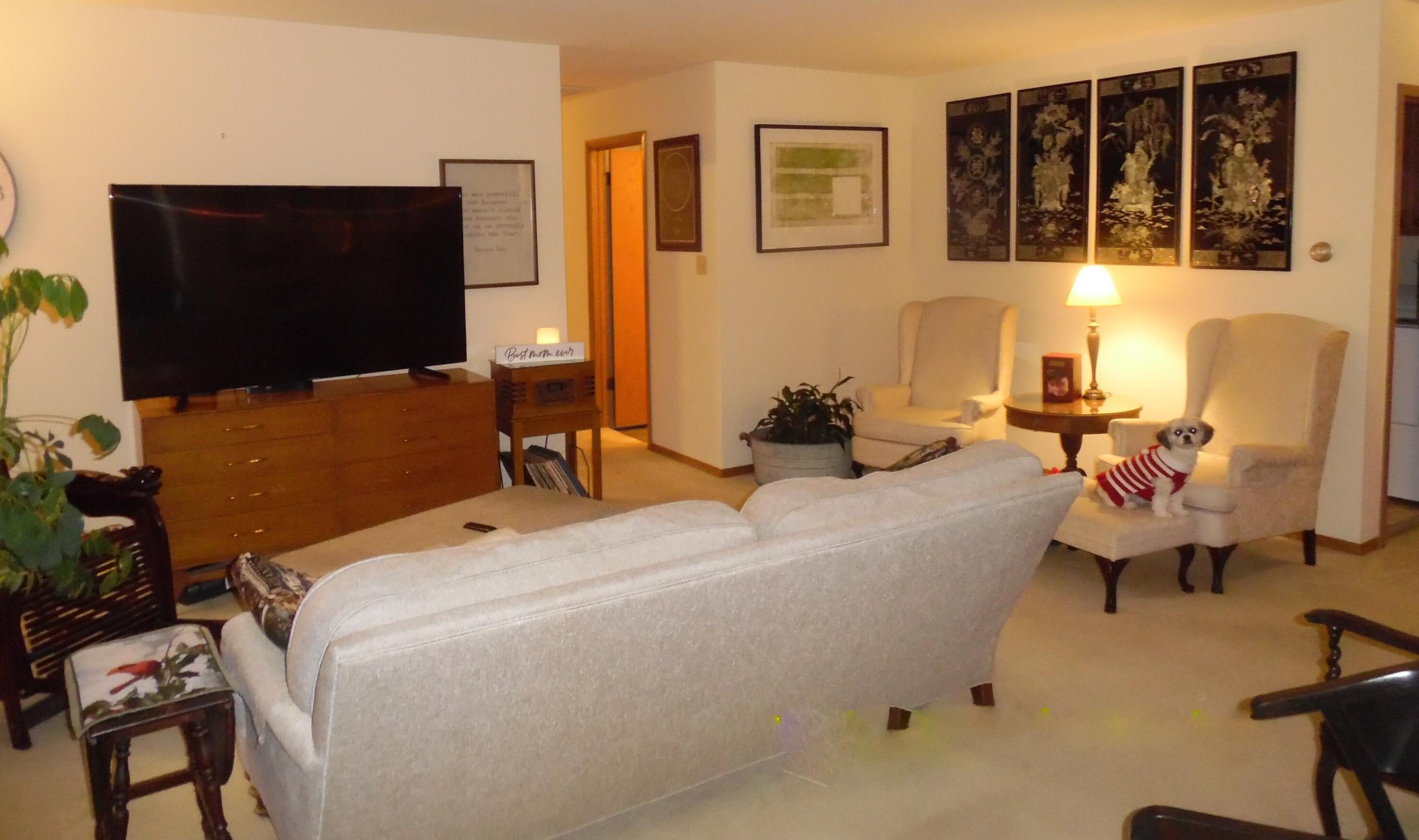 2411 Cross Creek Dr, Sheboygan, WI 53081-7456