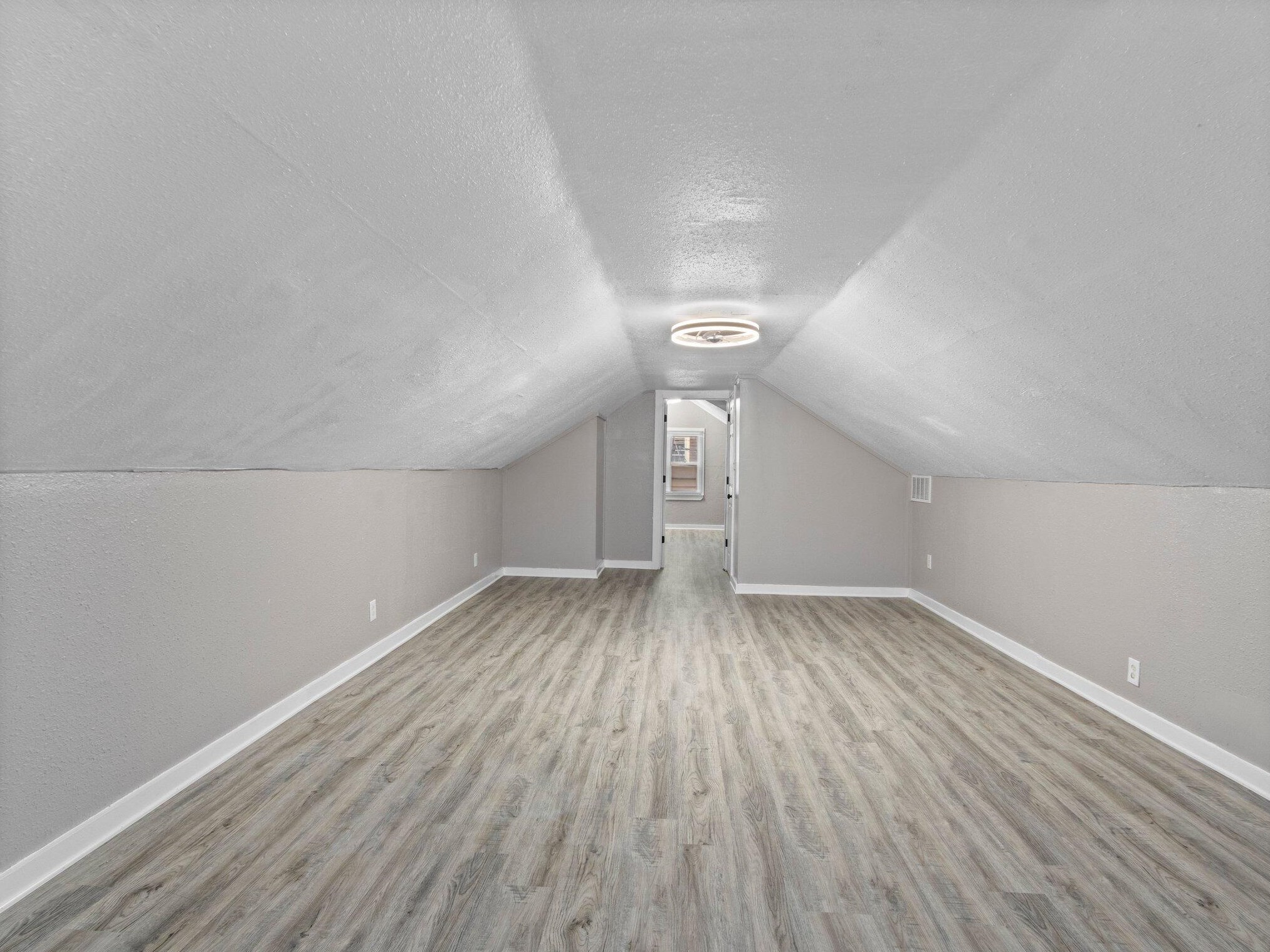 3529 39th St, Milwaukee WI  53216-3413 exterior