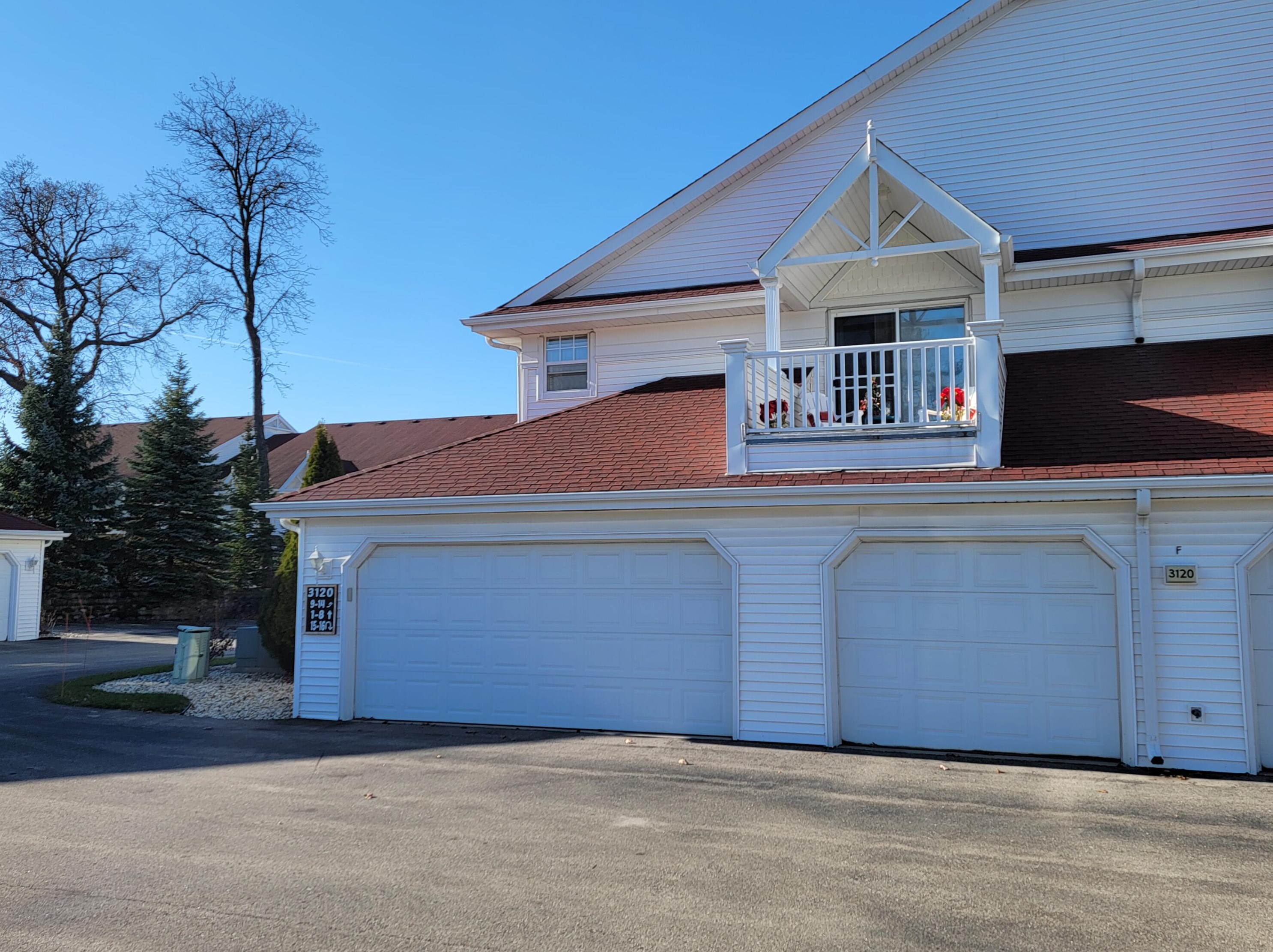 3120 Wood Rd, Racine WI  53406-5378 exterior