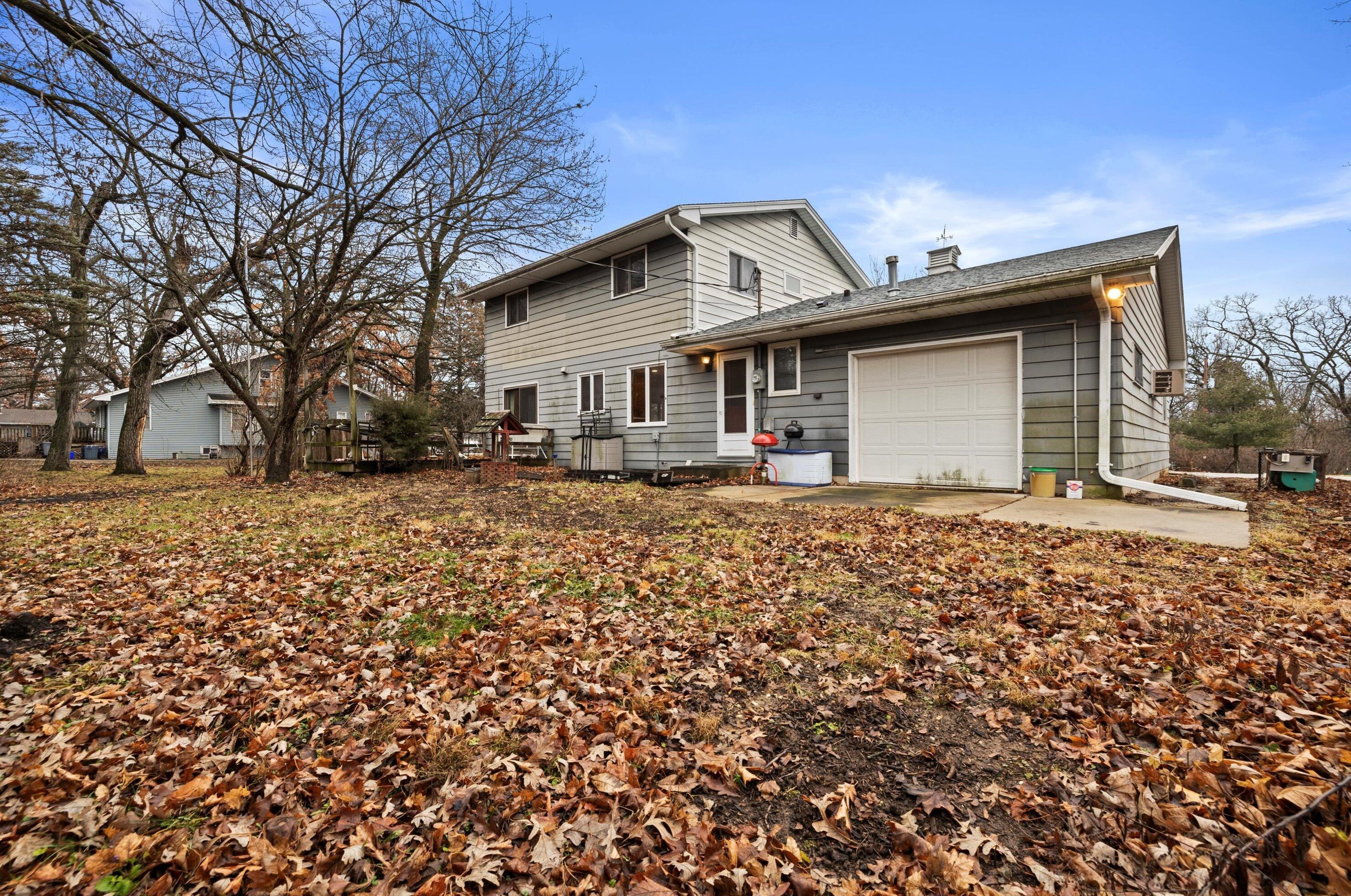29918 Meadow Dr, Lyons, WI 53105-9688