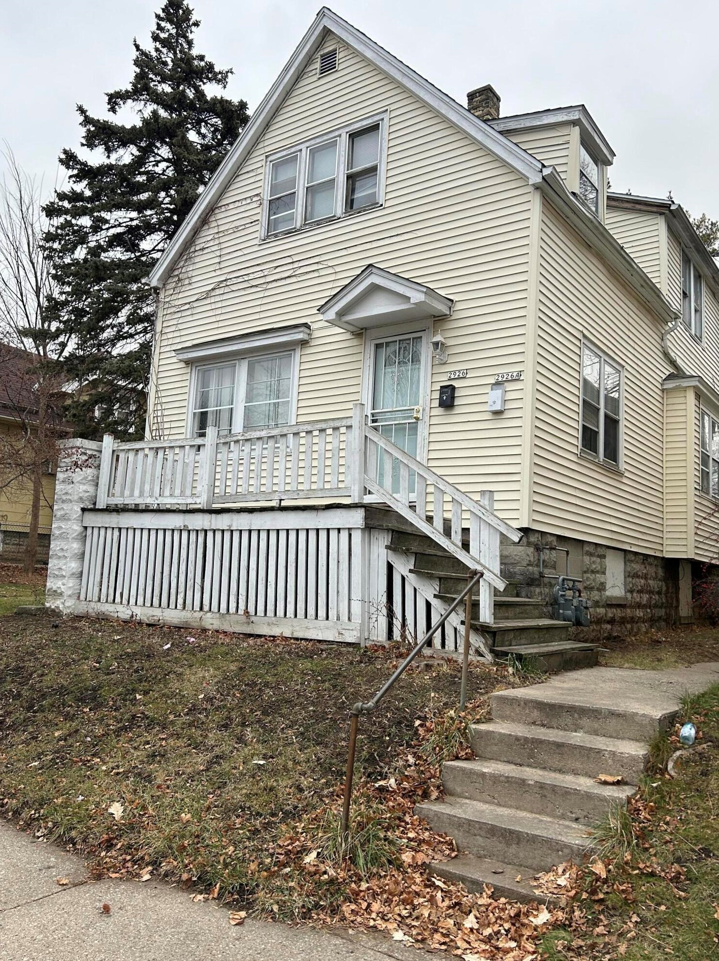 2926 N 17th St #2926a, Milwaukee, WI 53206
