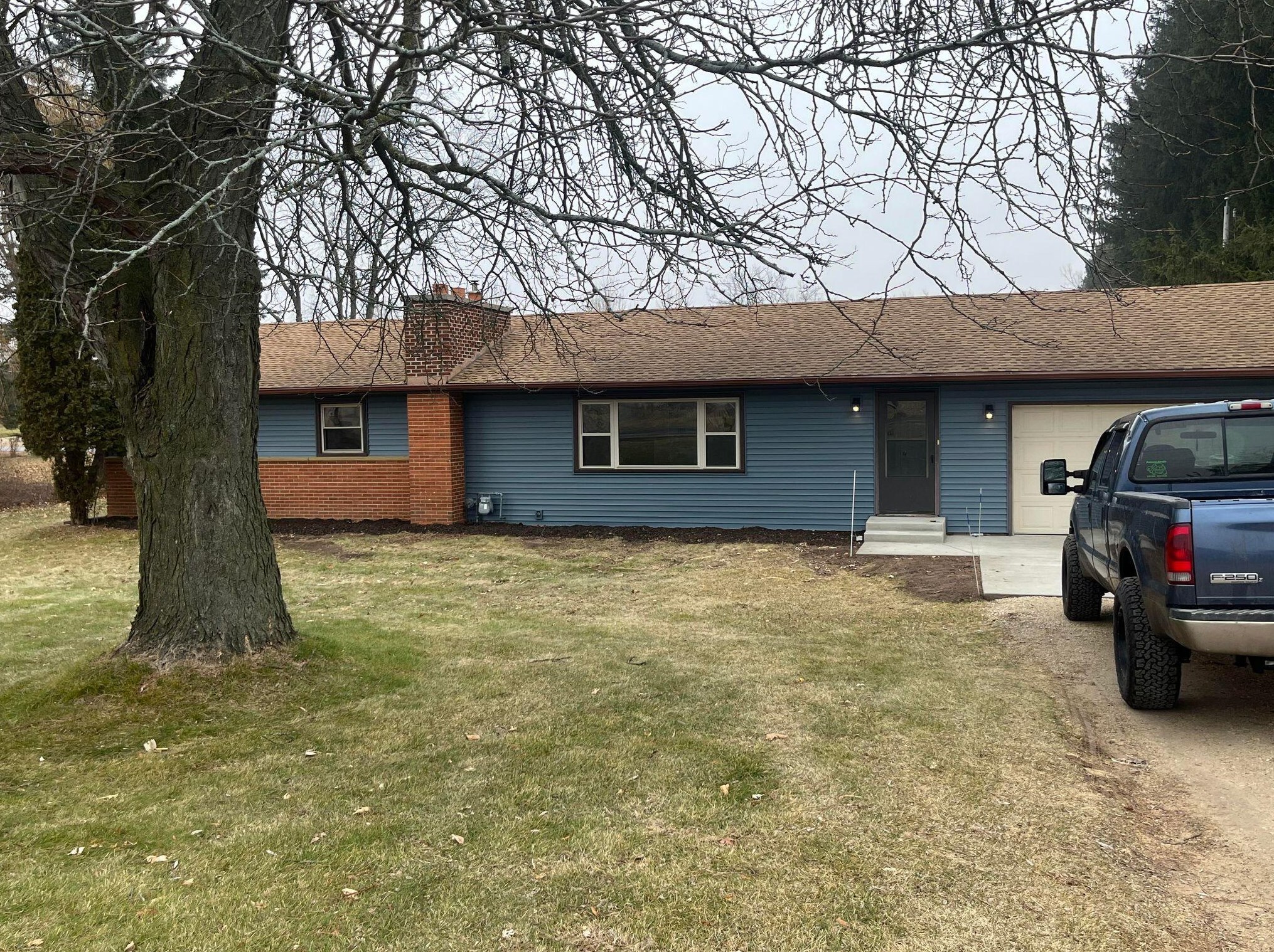3974 Schuster Dr, West Bend, WI 53090