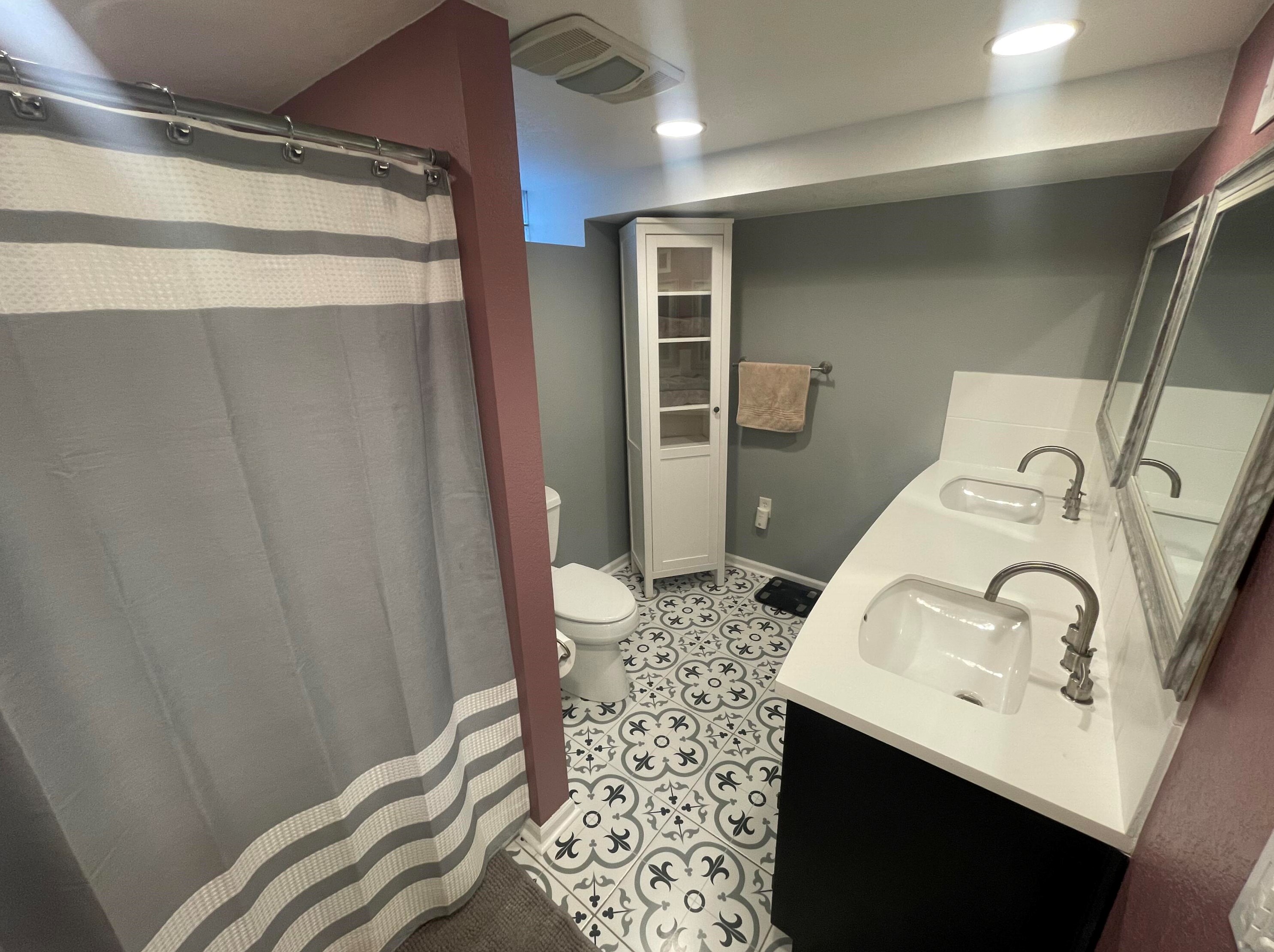 3776 98th St, Milwaukee WI  53222-2414 exterior