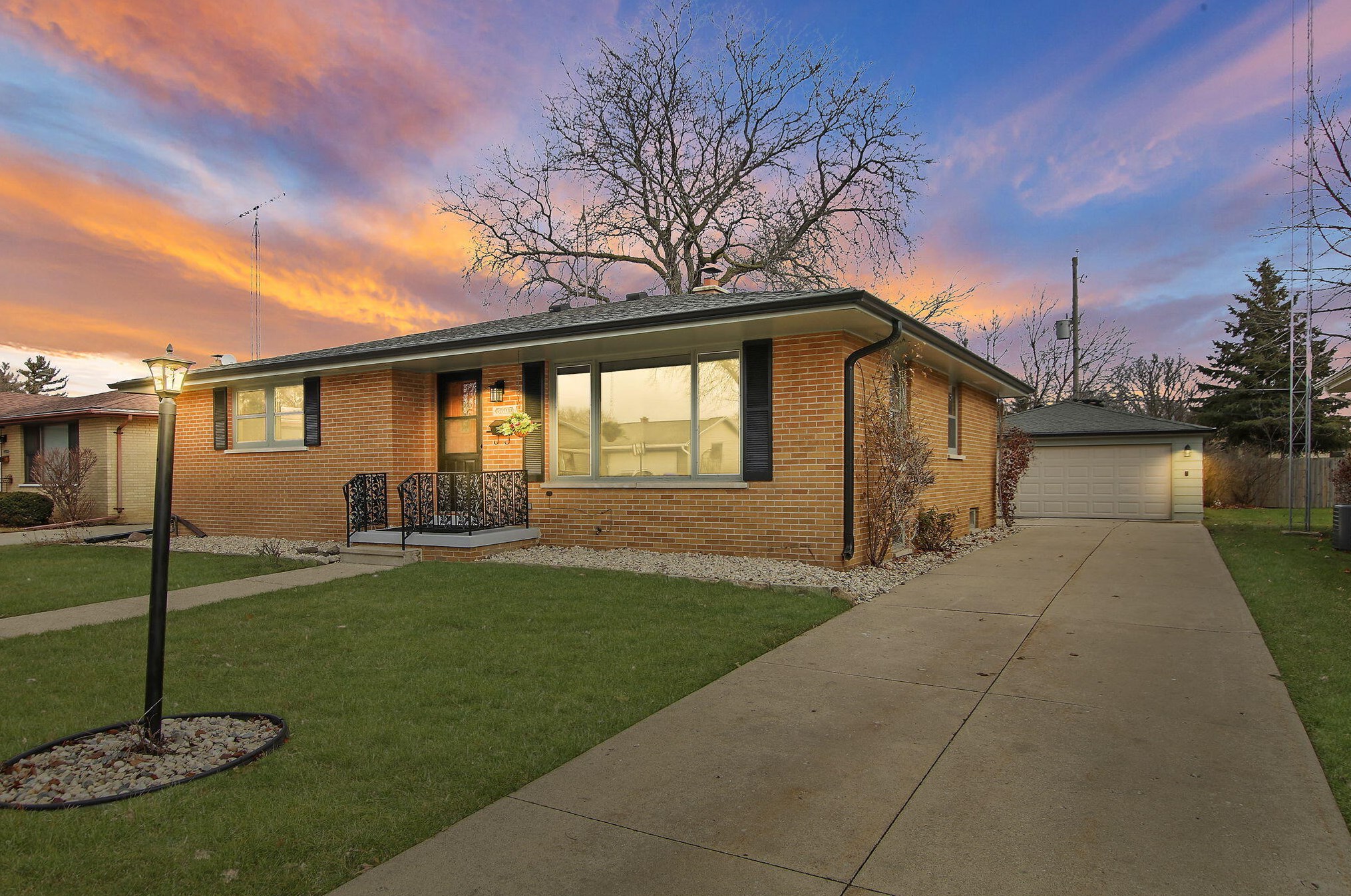 5607 53rd Ave, Kenosha WI  53144-2332 exterior