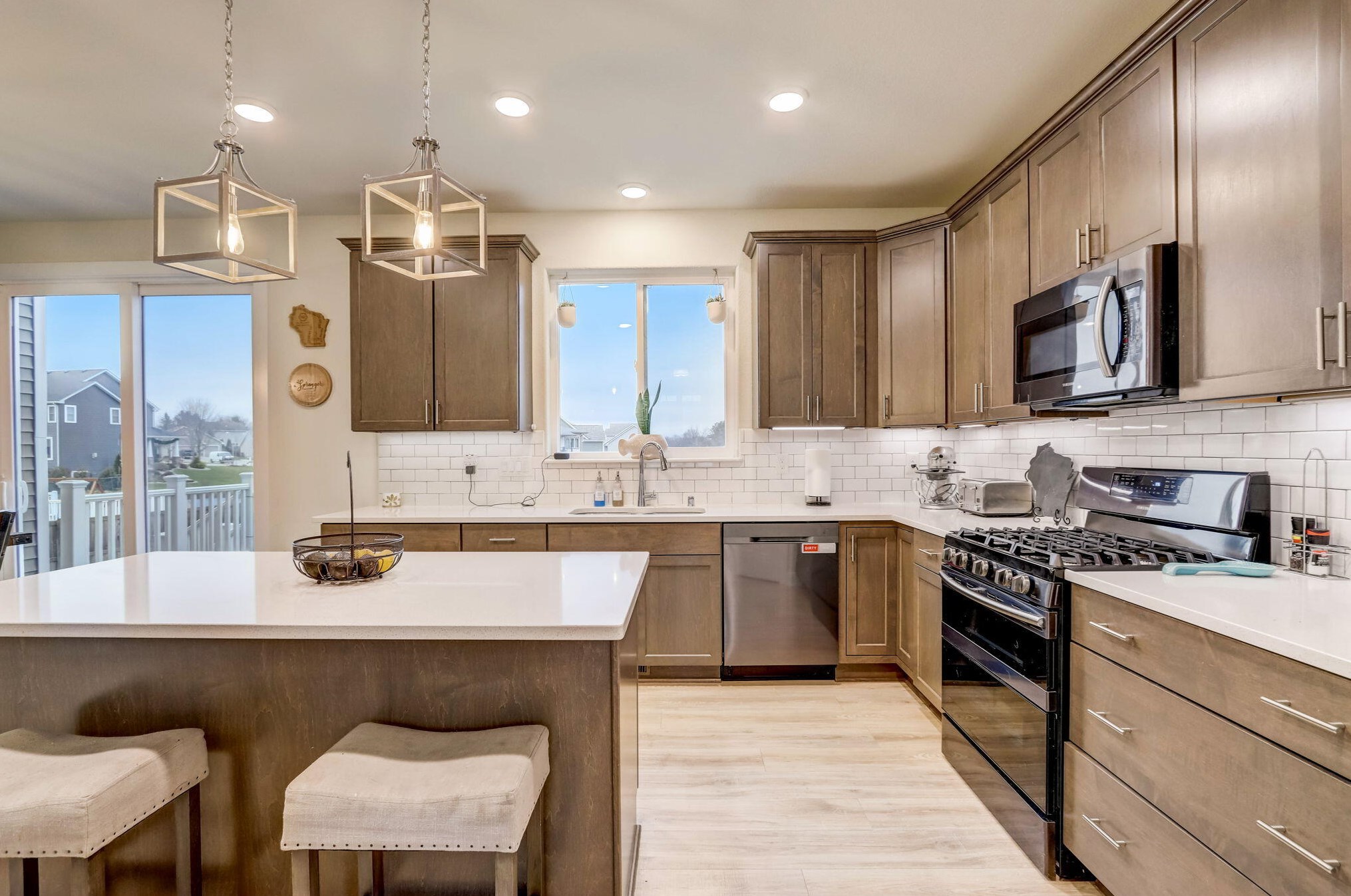 1573 Barbara St, Lyons WI  53105-9480 exterior