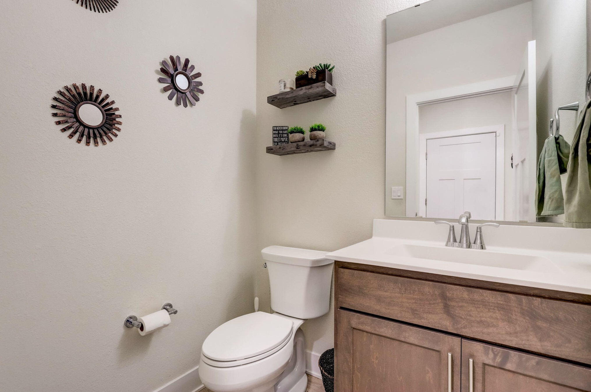 1573 Barbara St, Lyons WI  53105-9480 exterior