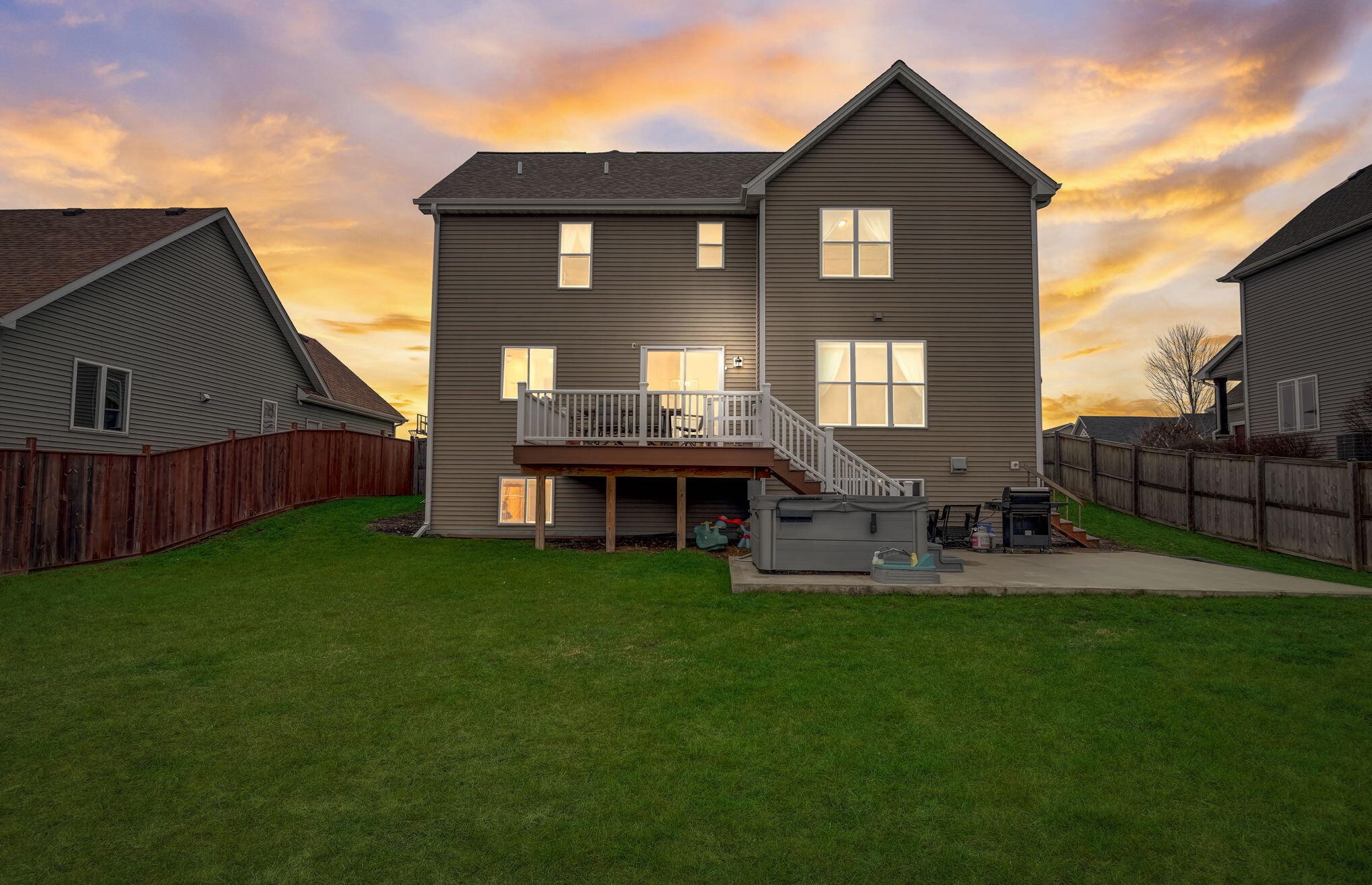 1573 Barbara St, Lyons WI  53105-9480 exterior