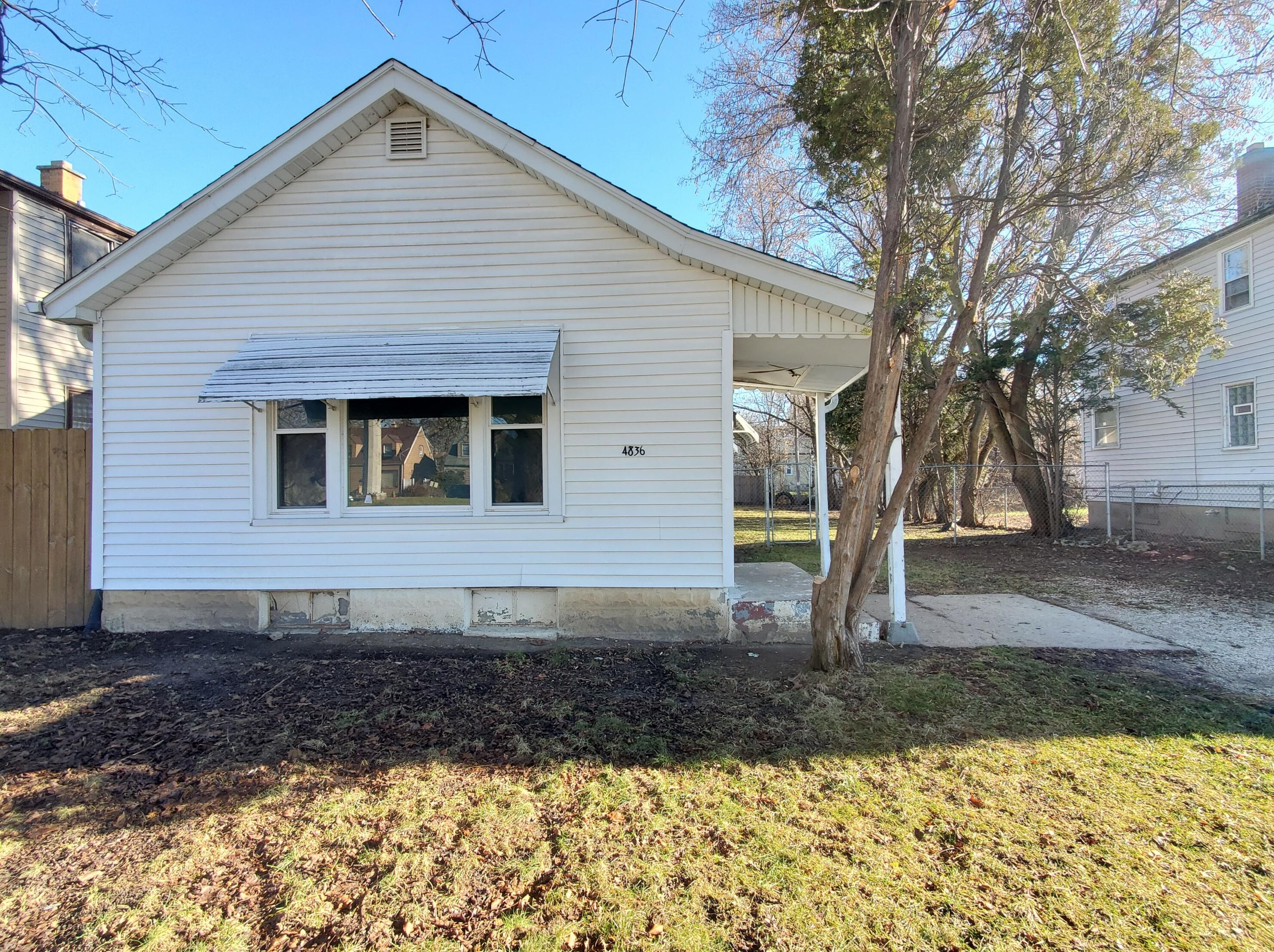 4836 20th St, Milwaukee WI 53205-1551 exterior