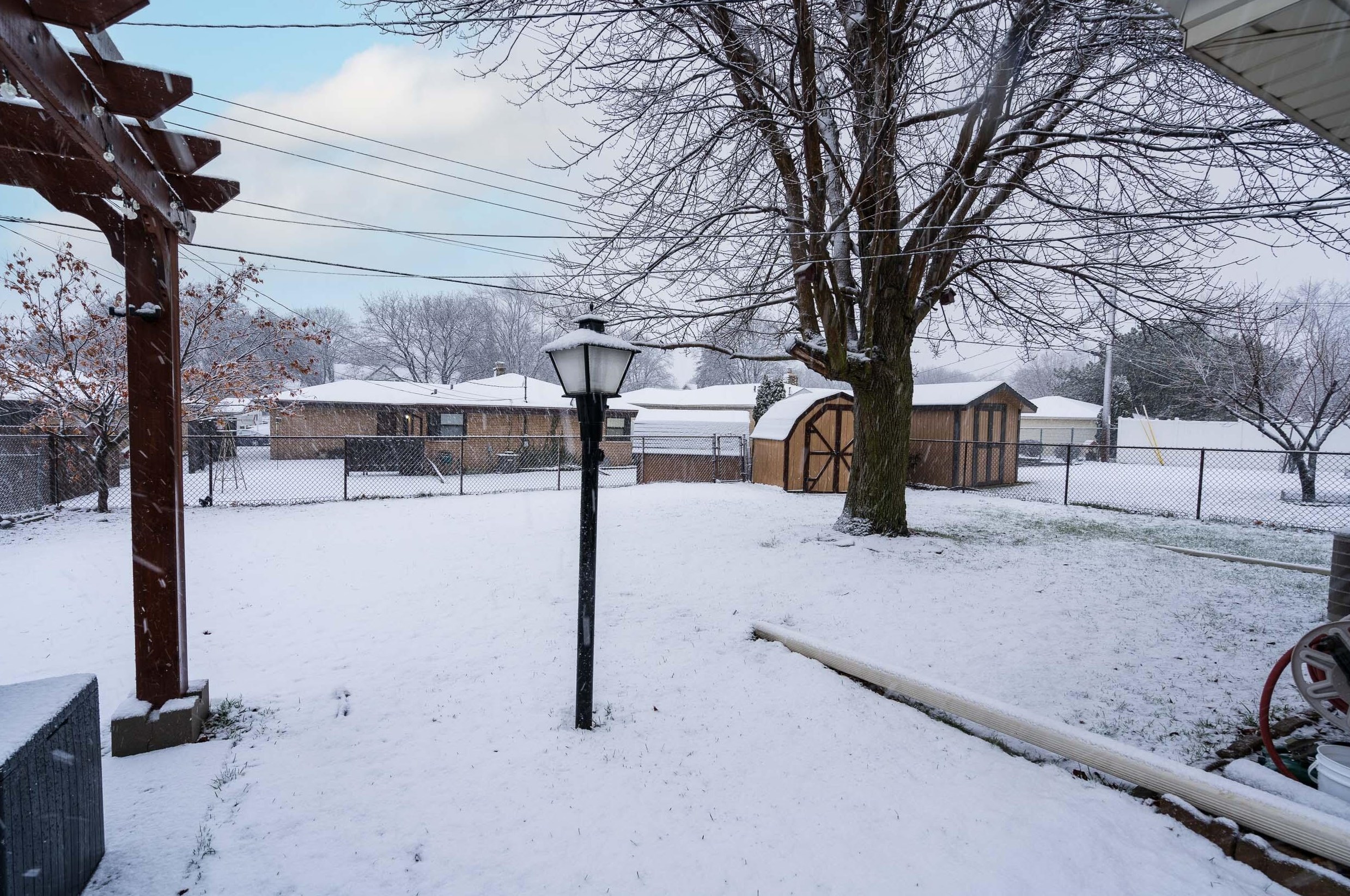 8801 Burdick Ave, Milwaukee WI  53227-4530 exterior