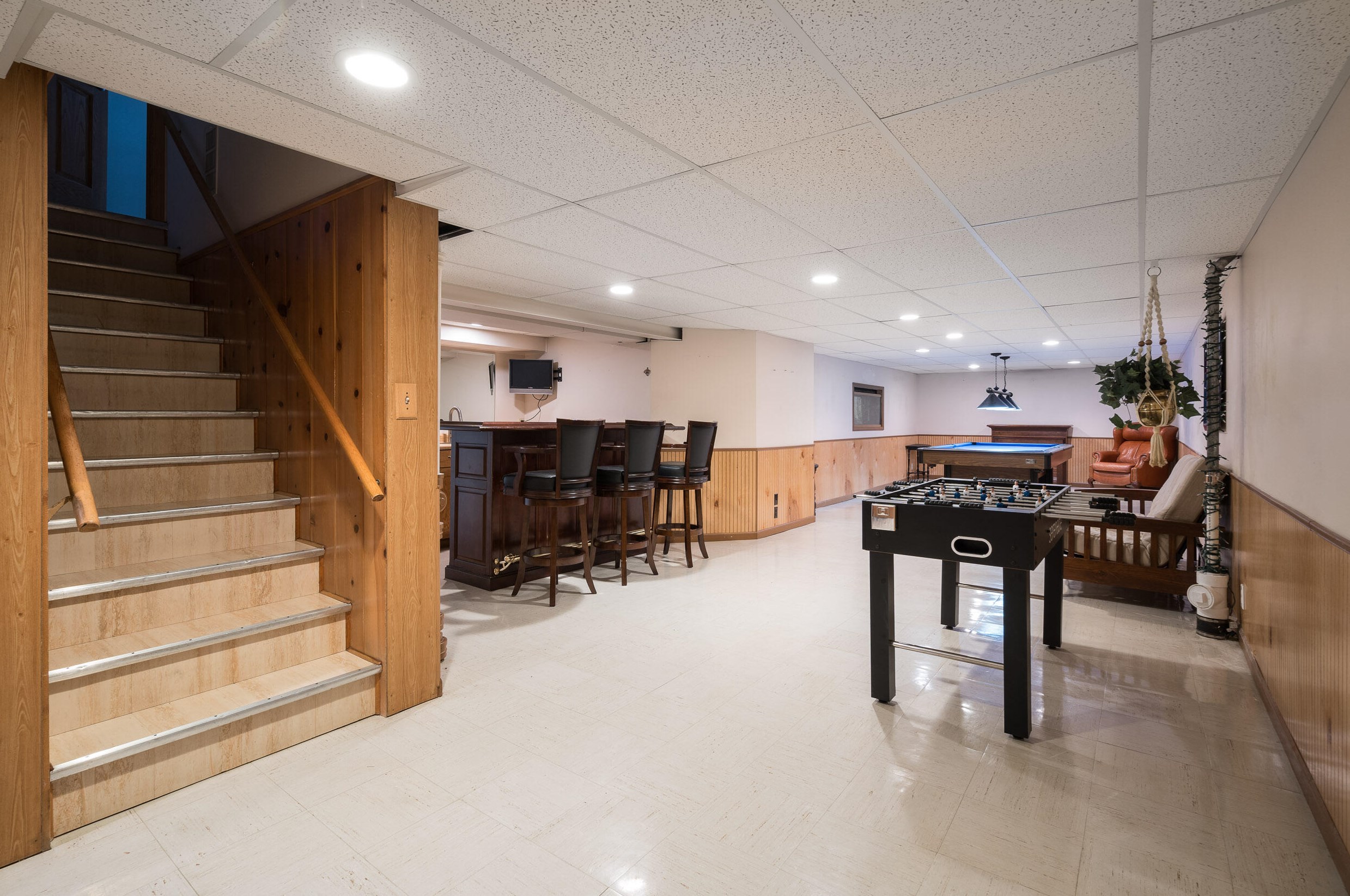 8801 Burdick Ave, Milwaukee WI  53227-4530 exterior