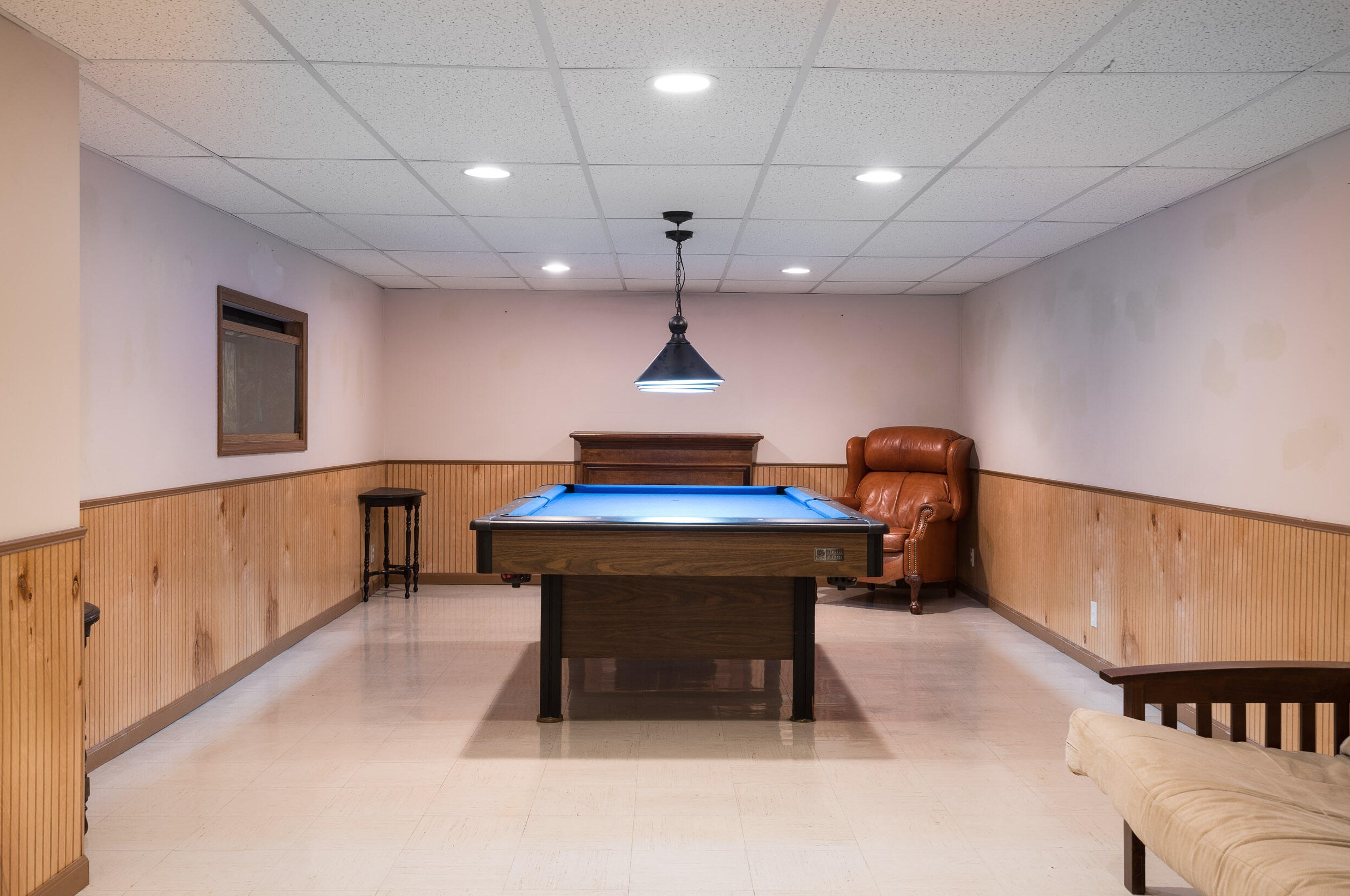 8801 Burdick Ave, Milwaukee WI  53227-4530 exterior