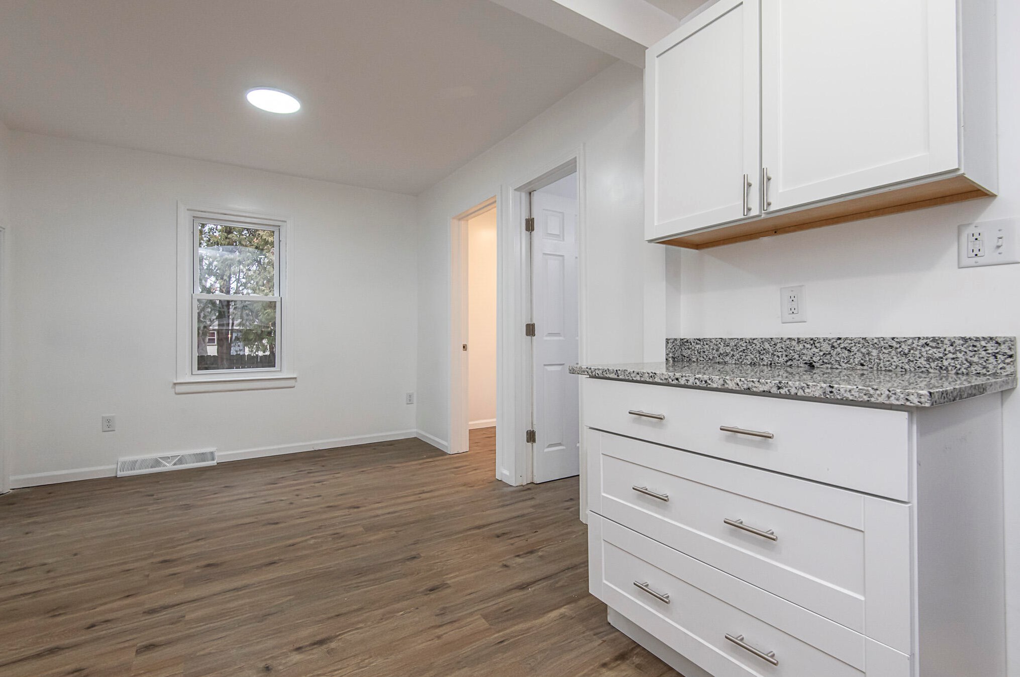 6430 56th St, Milwaukee WI  53223-5948 exterior