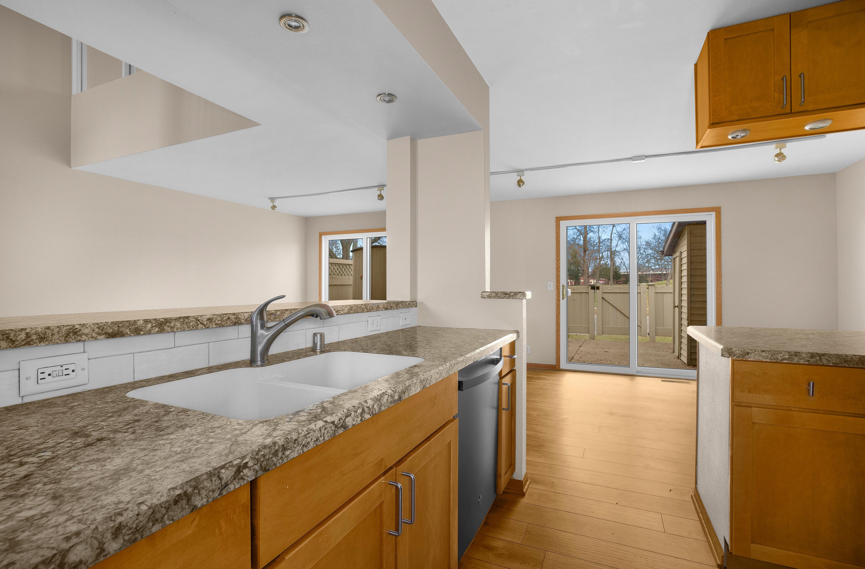 3402 East Ave, La Crosse, WI 54601
