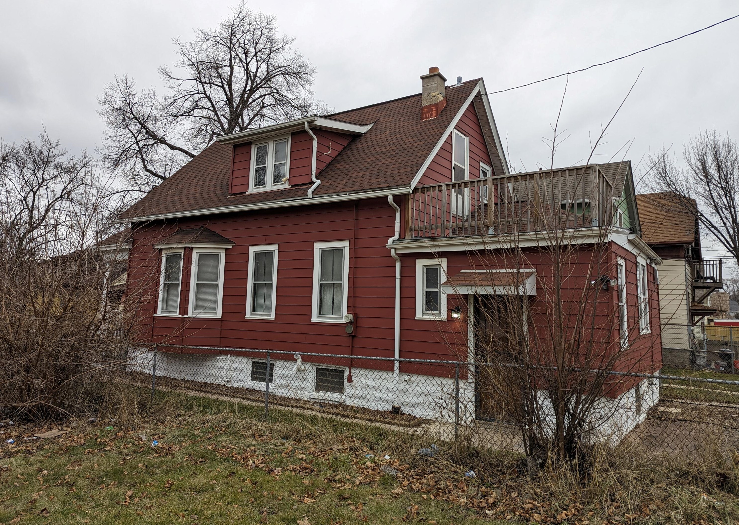 2870 24th St, Milwaukee, WI 53206-1109