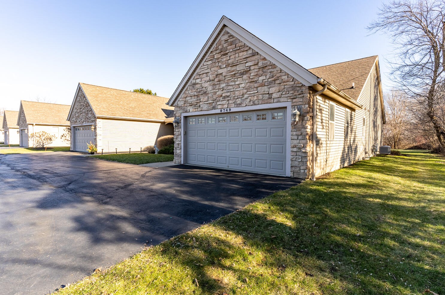 8749 Old Green Bay Rd, Kenosha, WI 53158