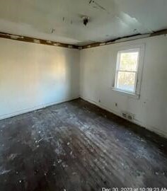 4909 49, Milwaukee WI 53218-4352 exterior