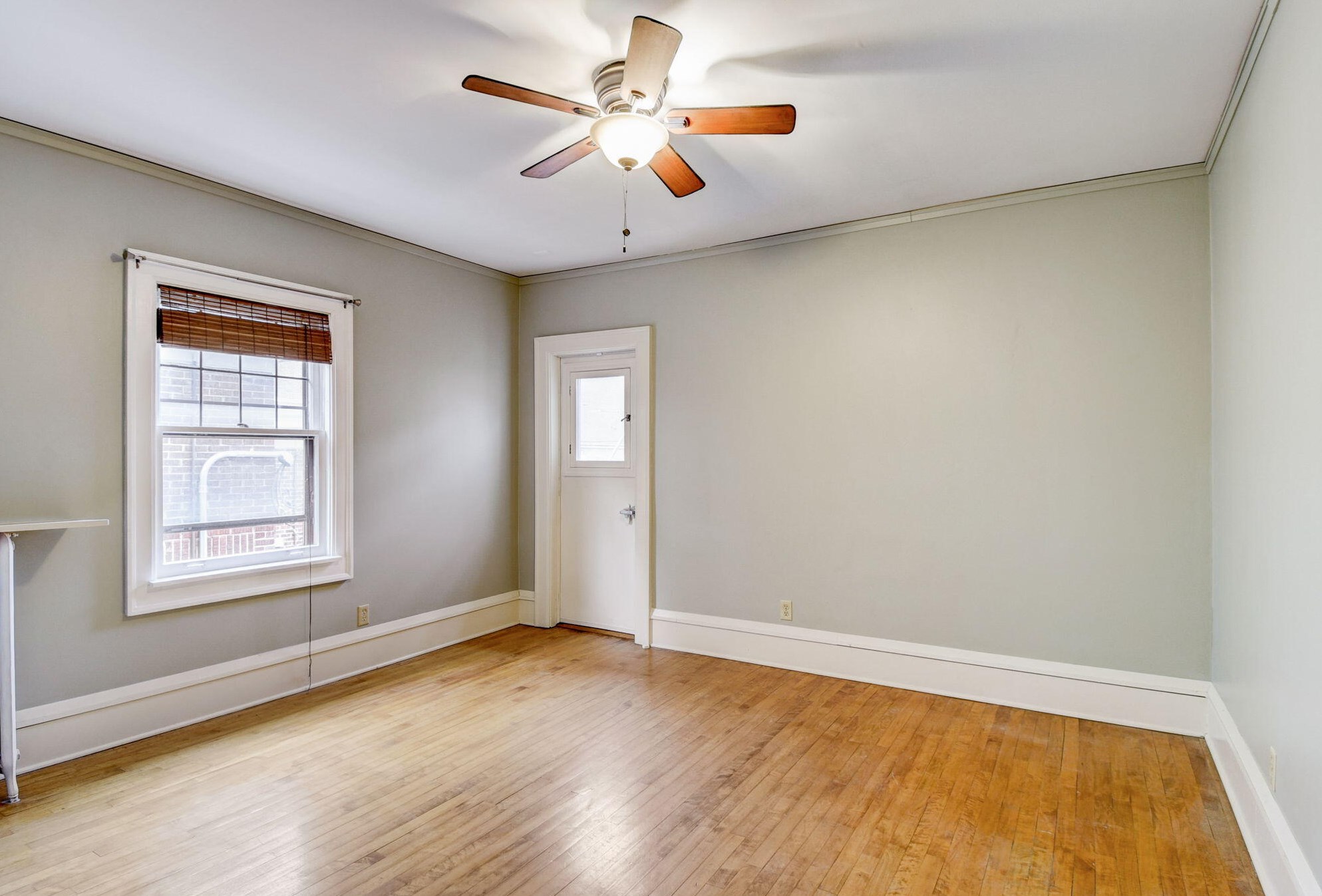 3052 Stowell Ave, Milwaukee WI 53211-2461 exterior