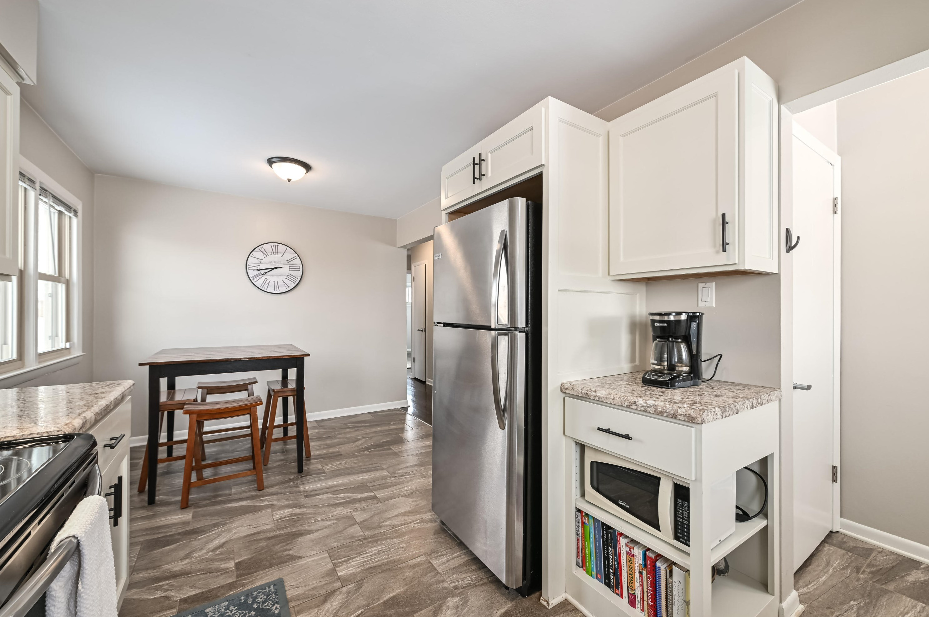 7900 Melvina St, Milwaukee WI  53222-2938 exterior