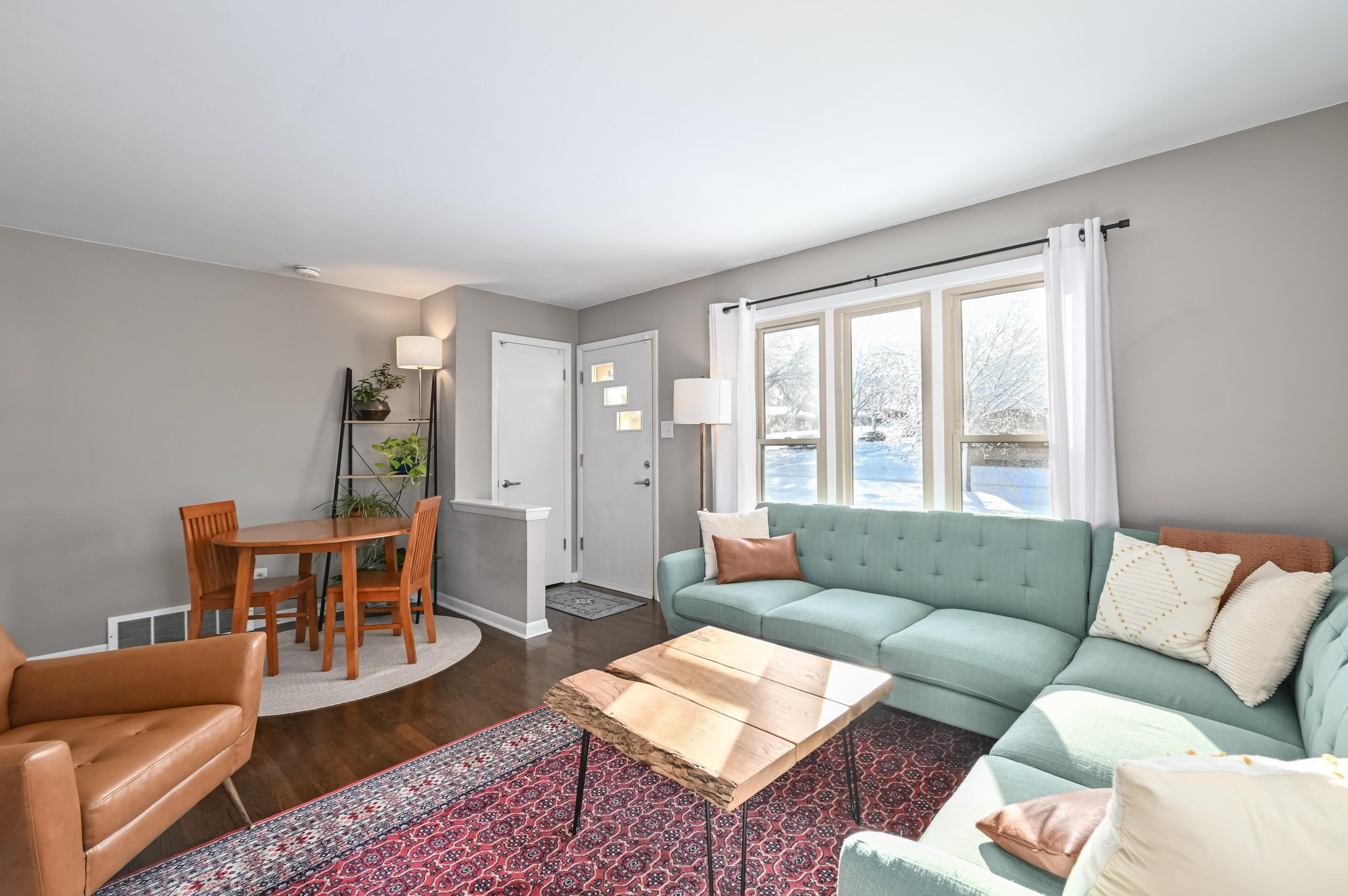 7900 Melvina St, Milwaukee WI  53222-2938 exterior