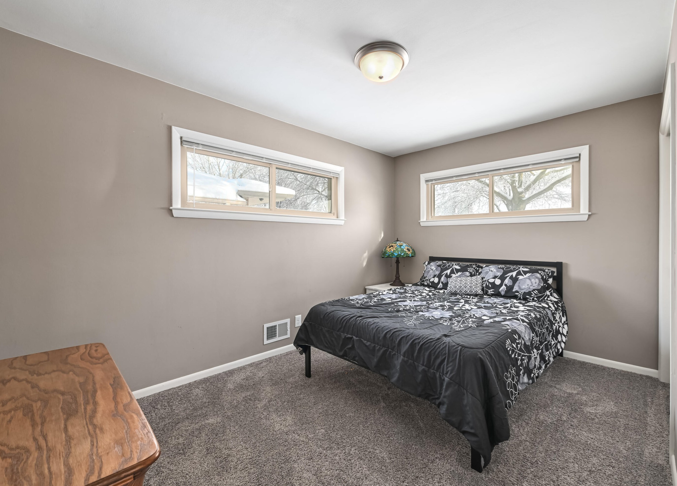 7900 Melvina St, Milwaukee WI  53222-2938 exterior