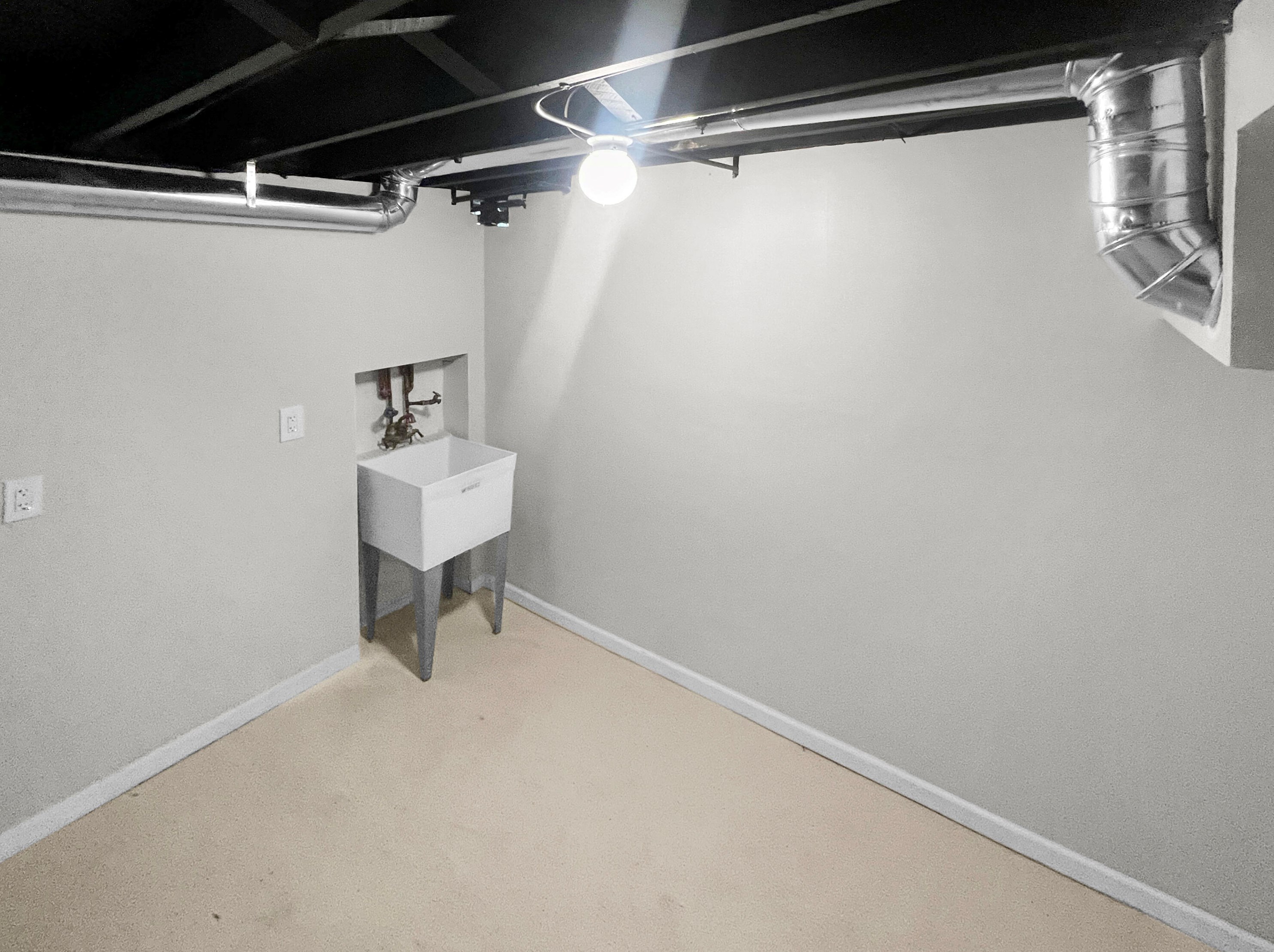 3648 16 St, Milwaukee WI 53221-1620 exterior