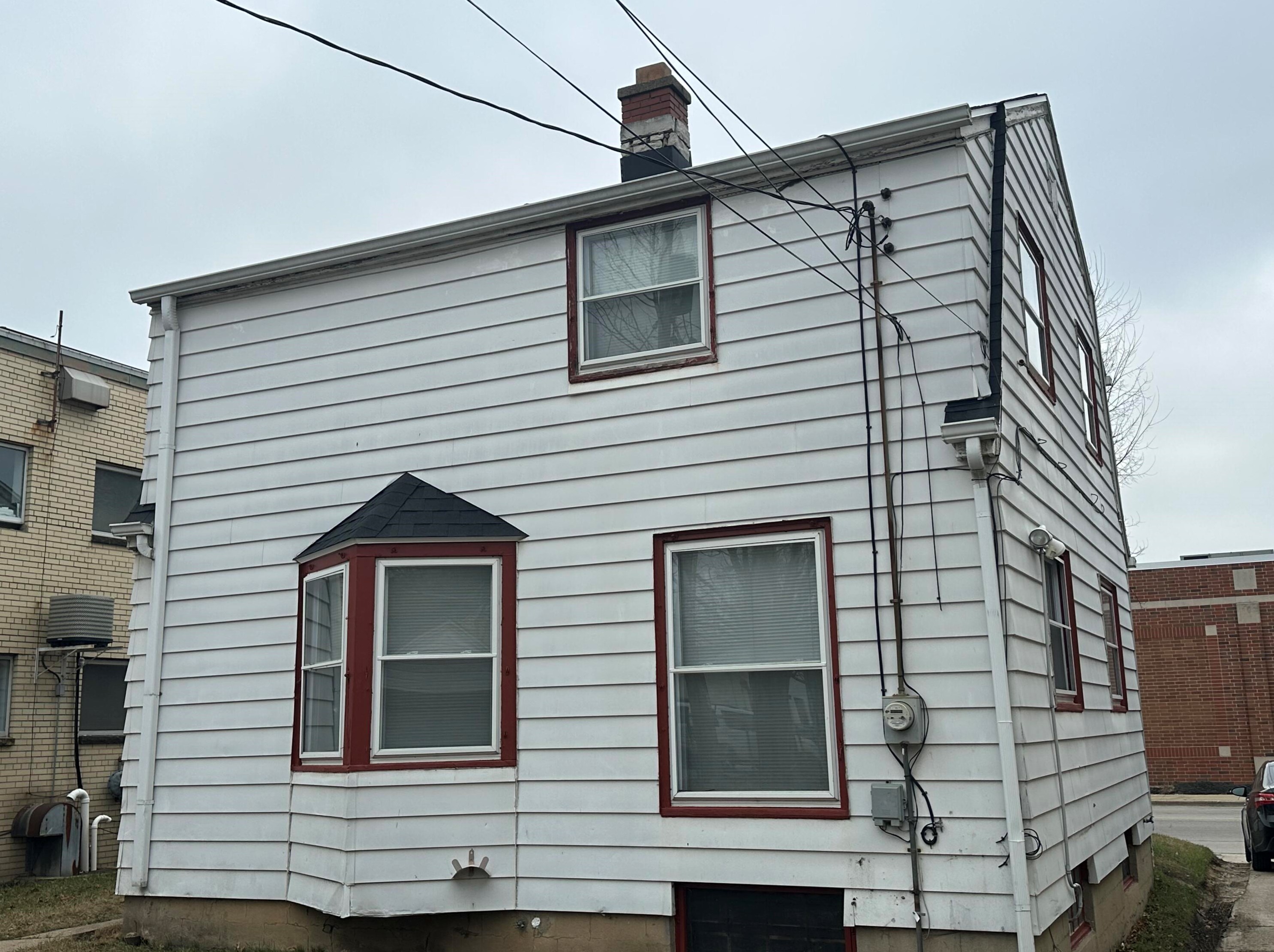 2667 60, Milwaukee WI 53218-2040 exterior