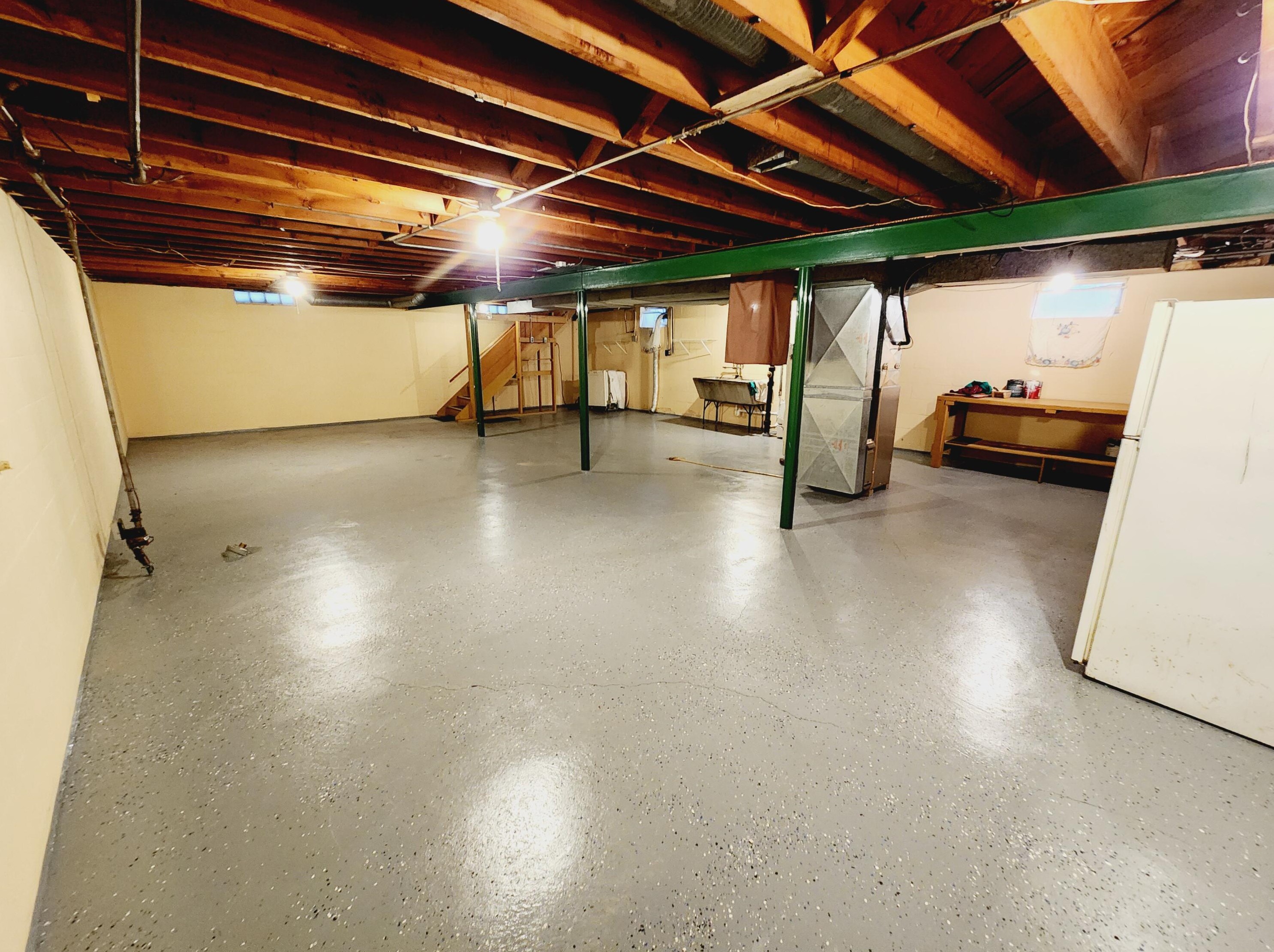 3243 Lunham Ave, Cudahy WI 53110-1029 exterior