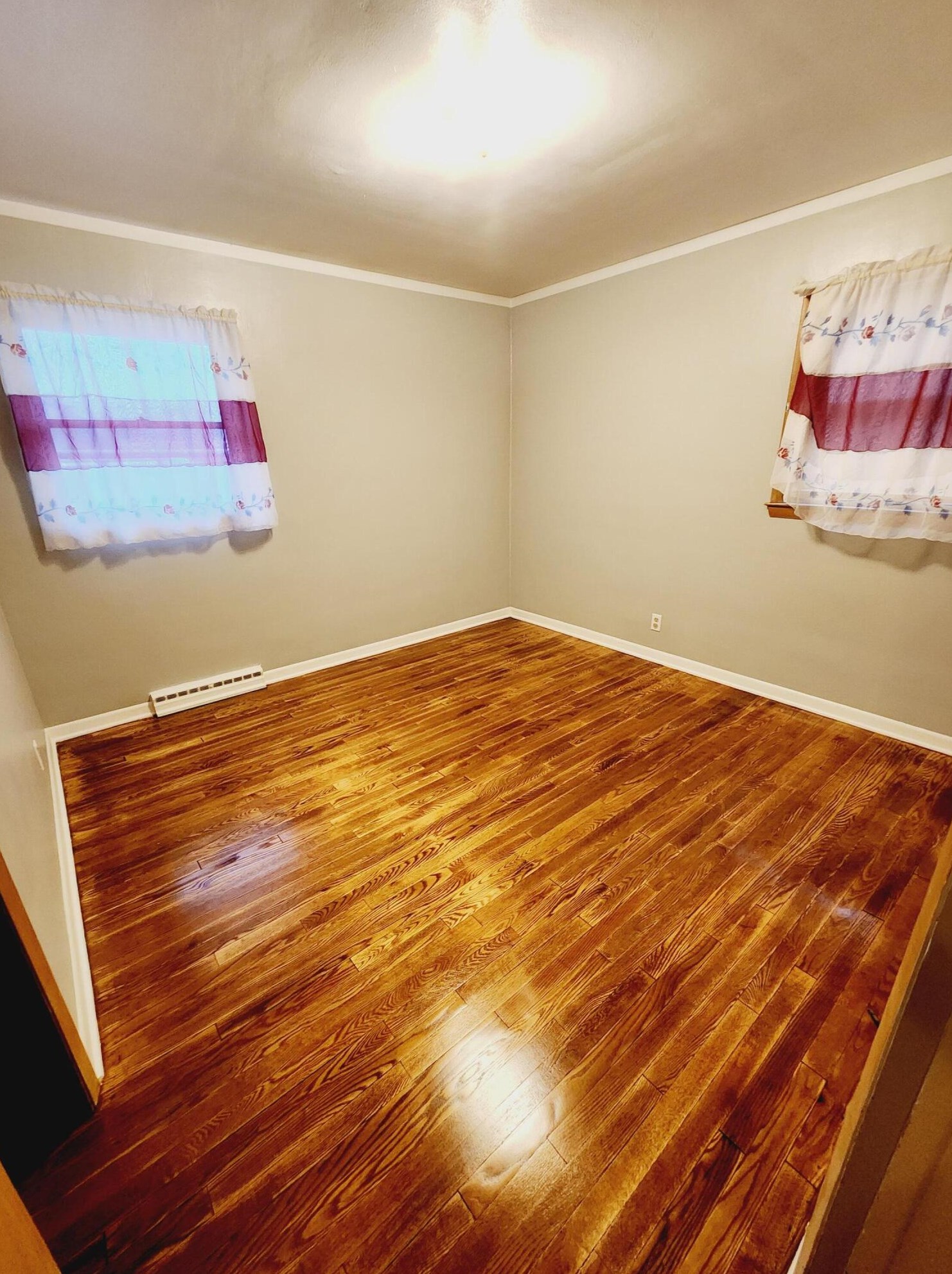 3243 Lunham Ave, Cudahy WI 53110-1029 exterior