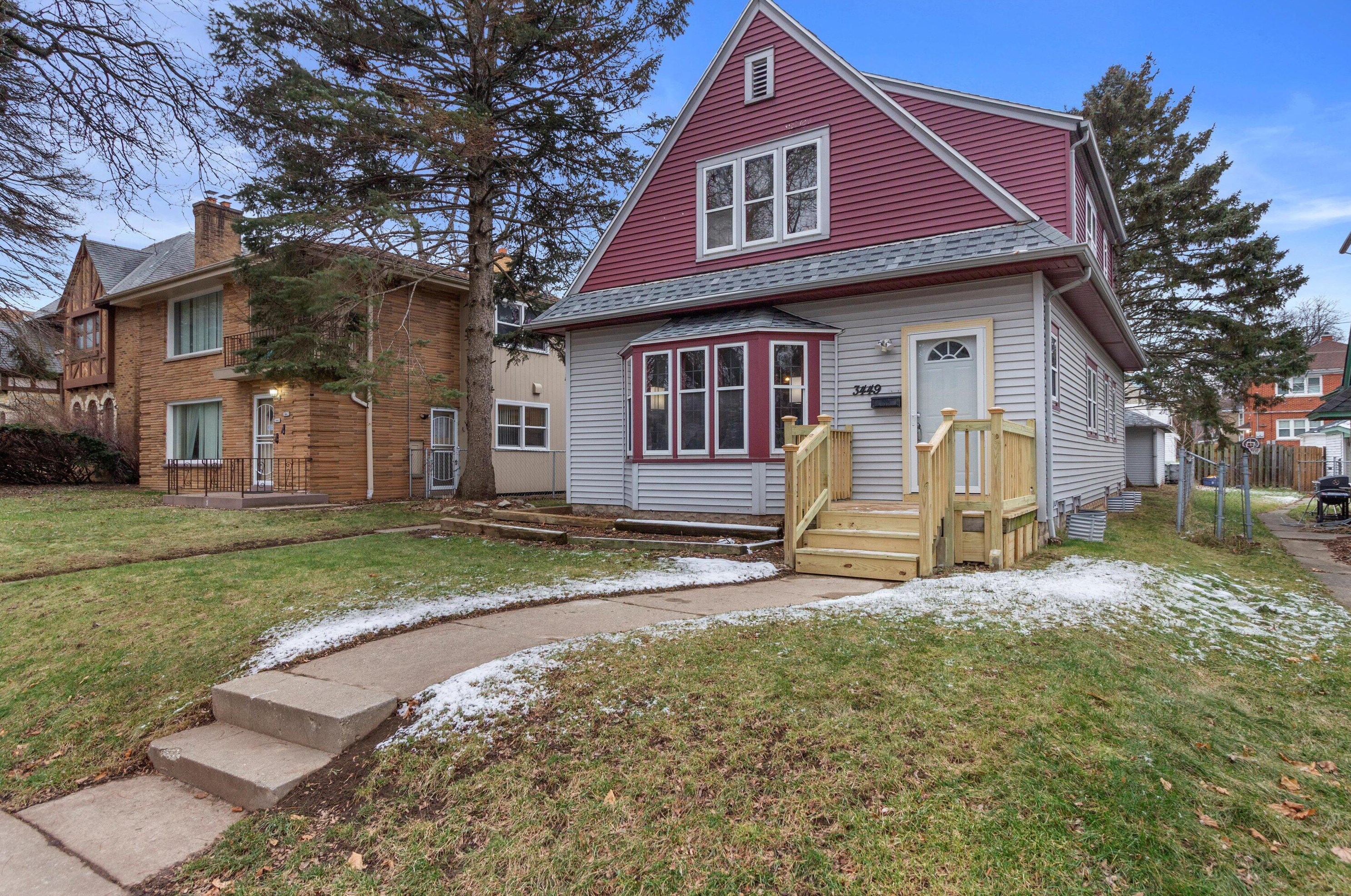 3449 53rd St, Milwaukee WI  53216-3001 exterior