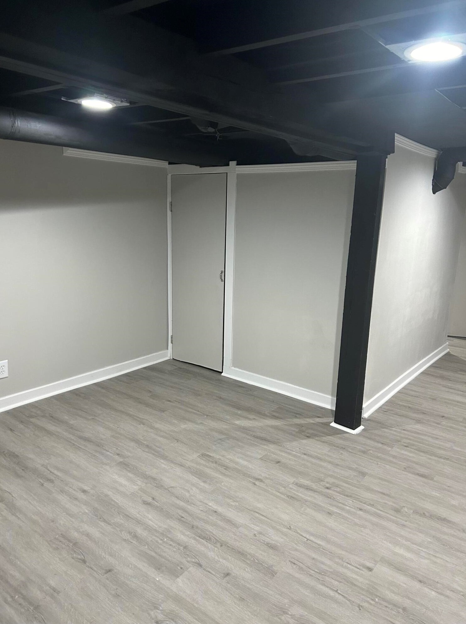 6725 54th St, Milwaukee WI  53223-5927 exterior