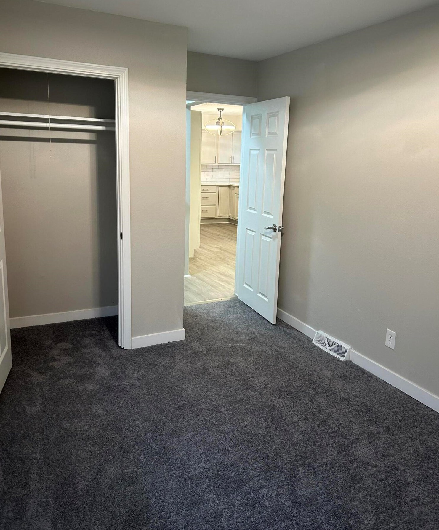 6725 54th St, Milwaukee WI  53223-5927 exterior