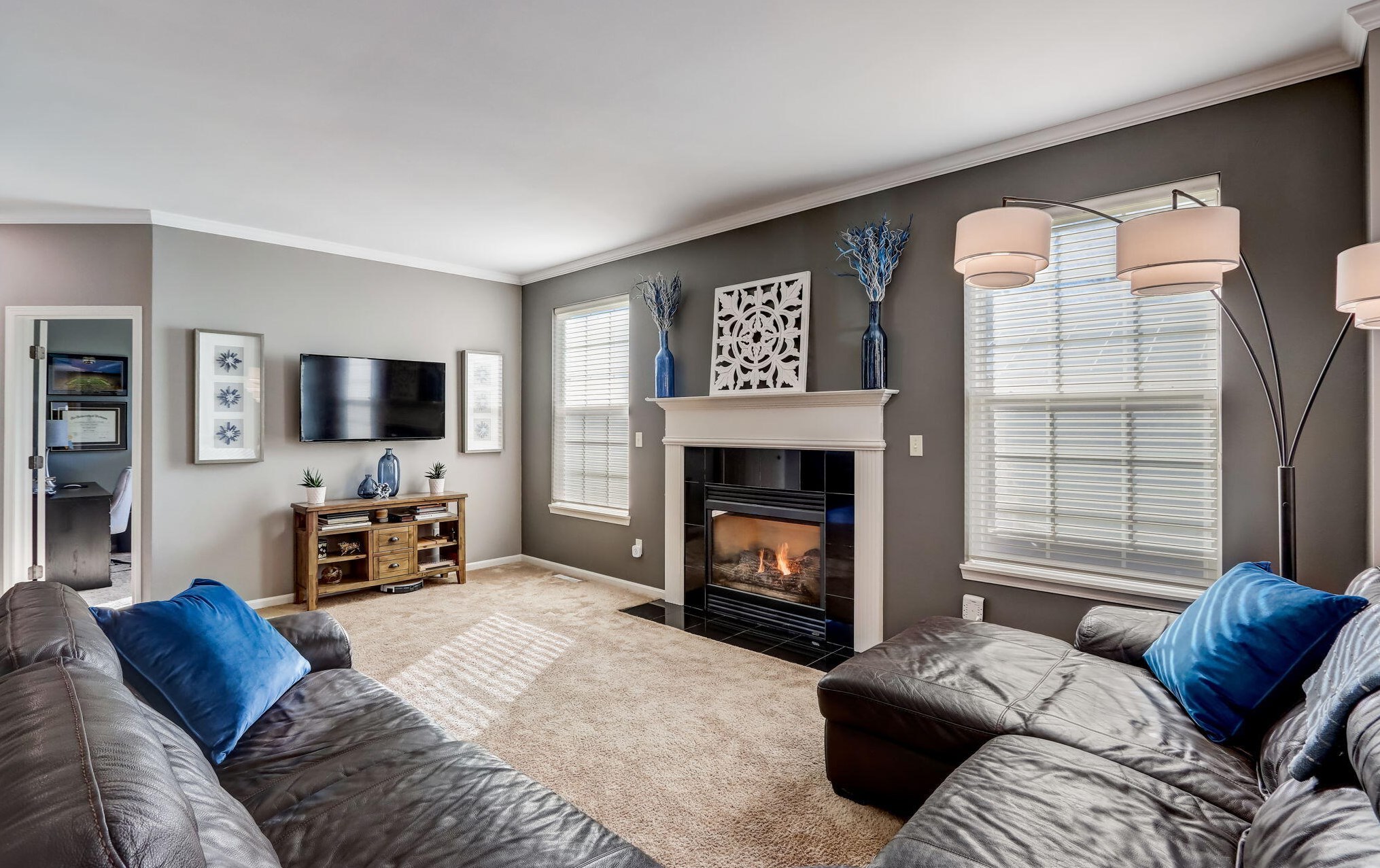 735 Heron Dr, Waterford, WI 53185