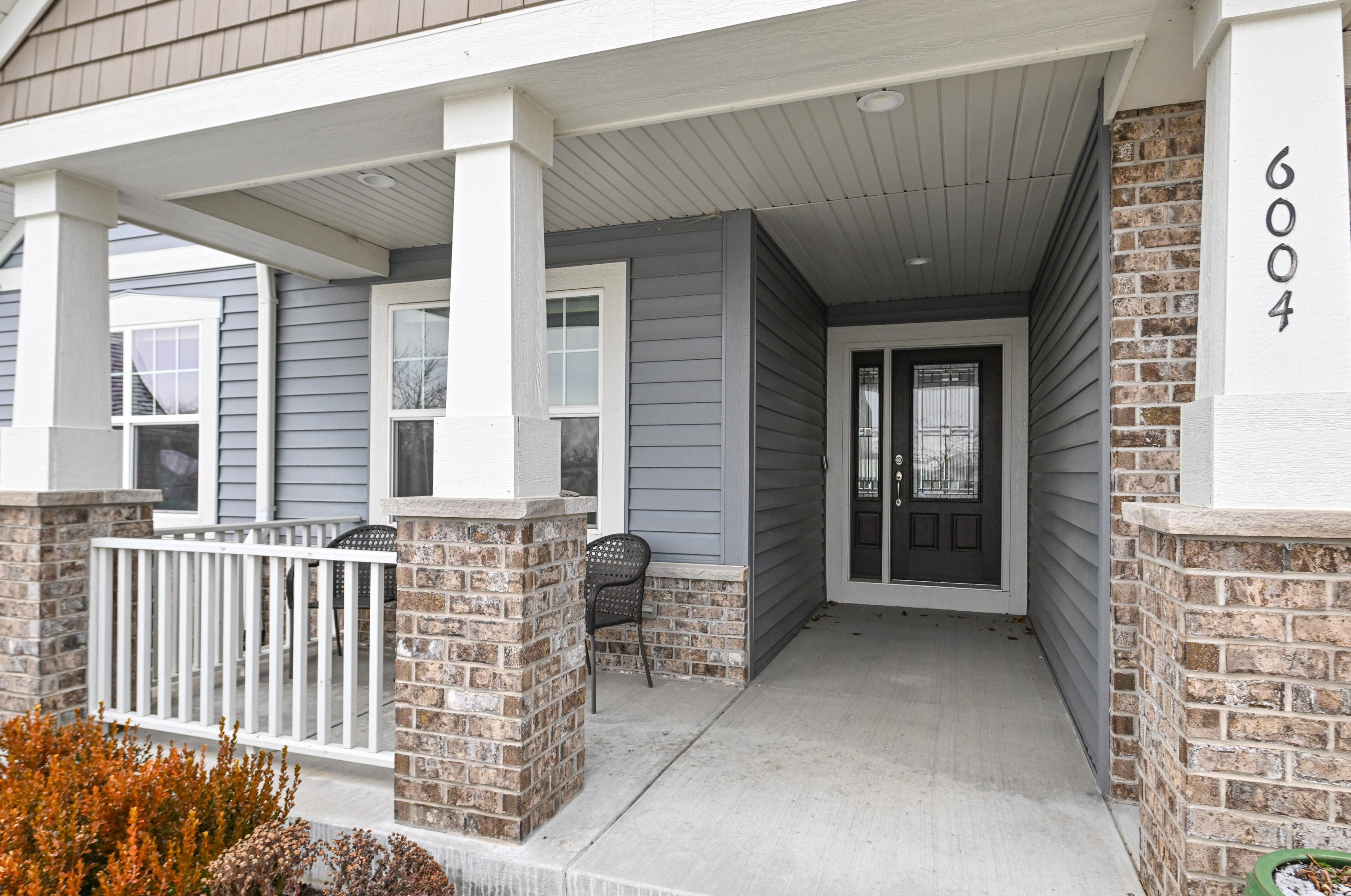 6004 Trefoil Cir, Racine, WI 53406-1189