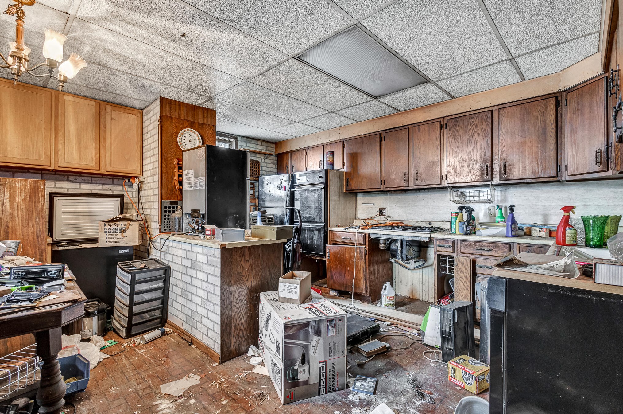 2002 S 14th St, Sheboygan, WI 53081