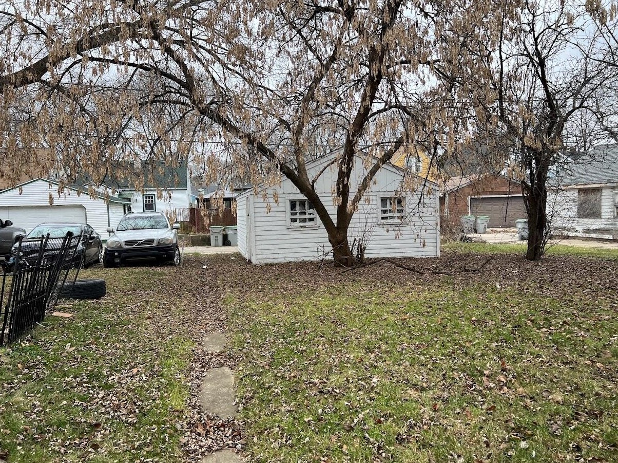 4519 N 20th St, Milwaukee, WI 53209