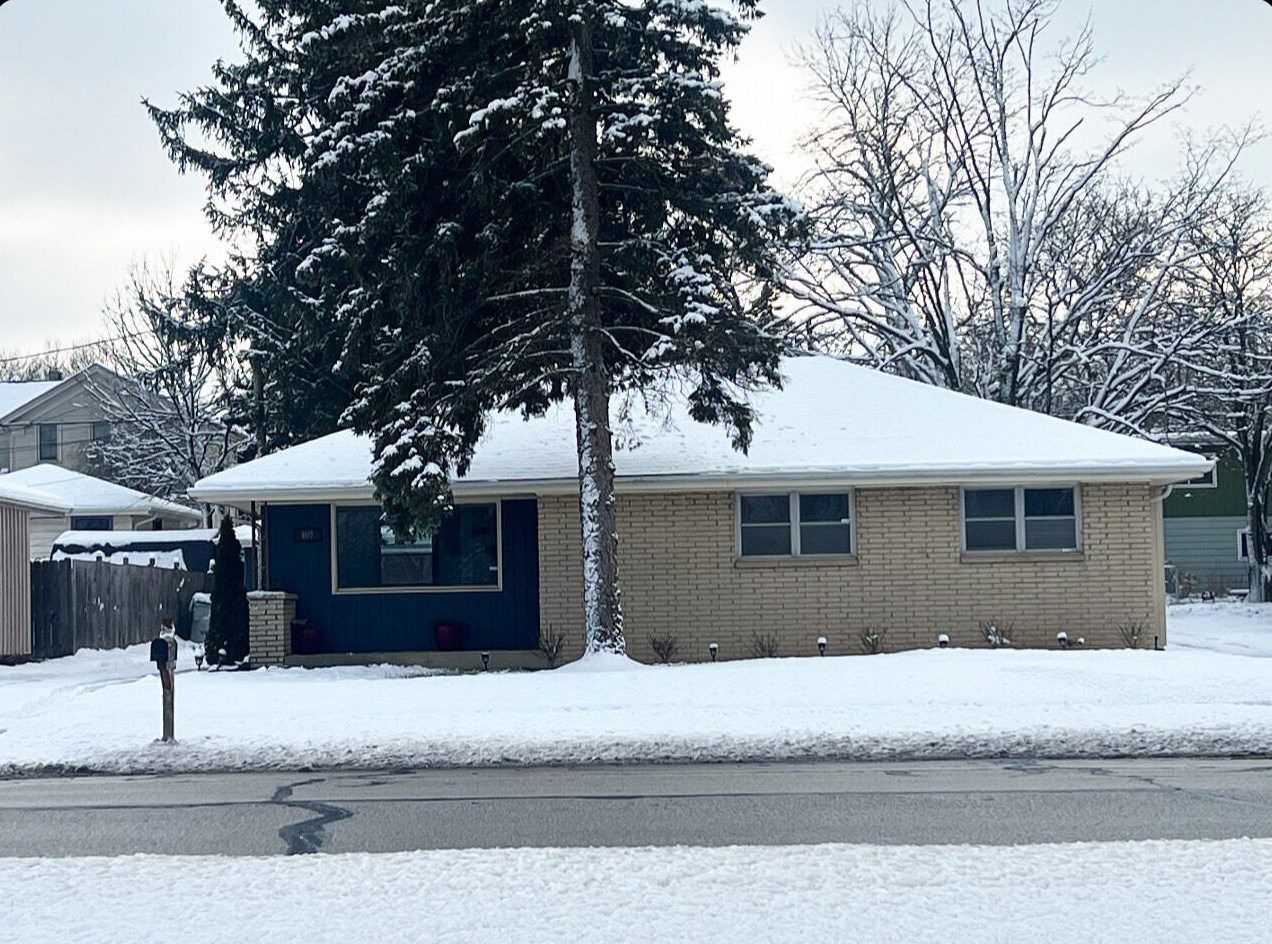 4617 Good Hope Rd, Milwaukee WI  53223-4837 exterior