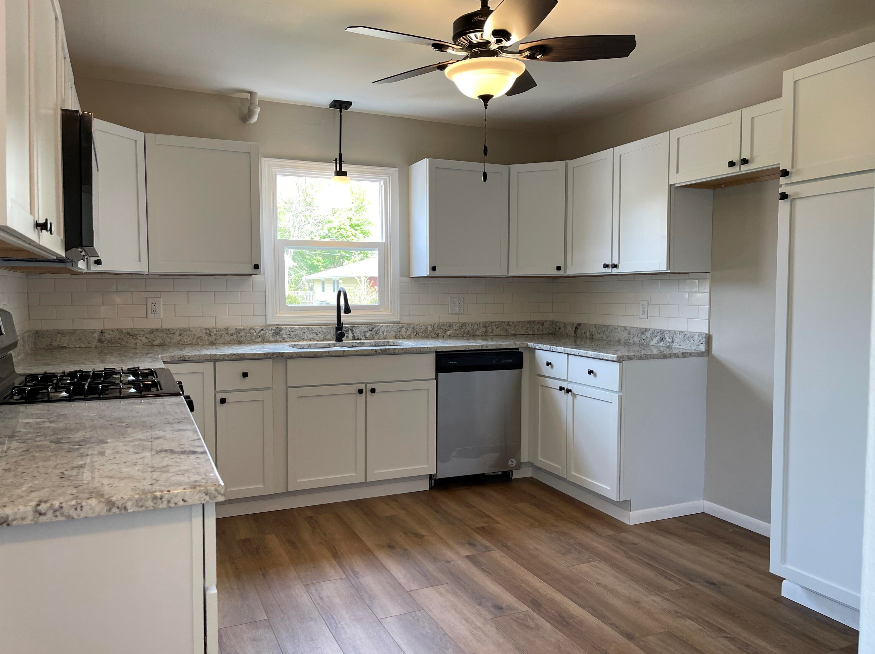 1123 Pershing Ave, Sheboygan, WI 53083-3169