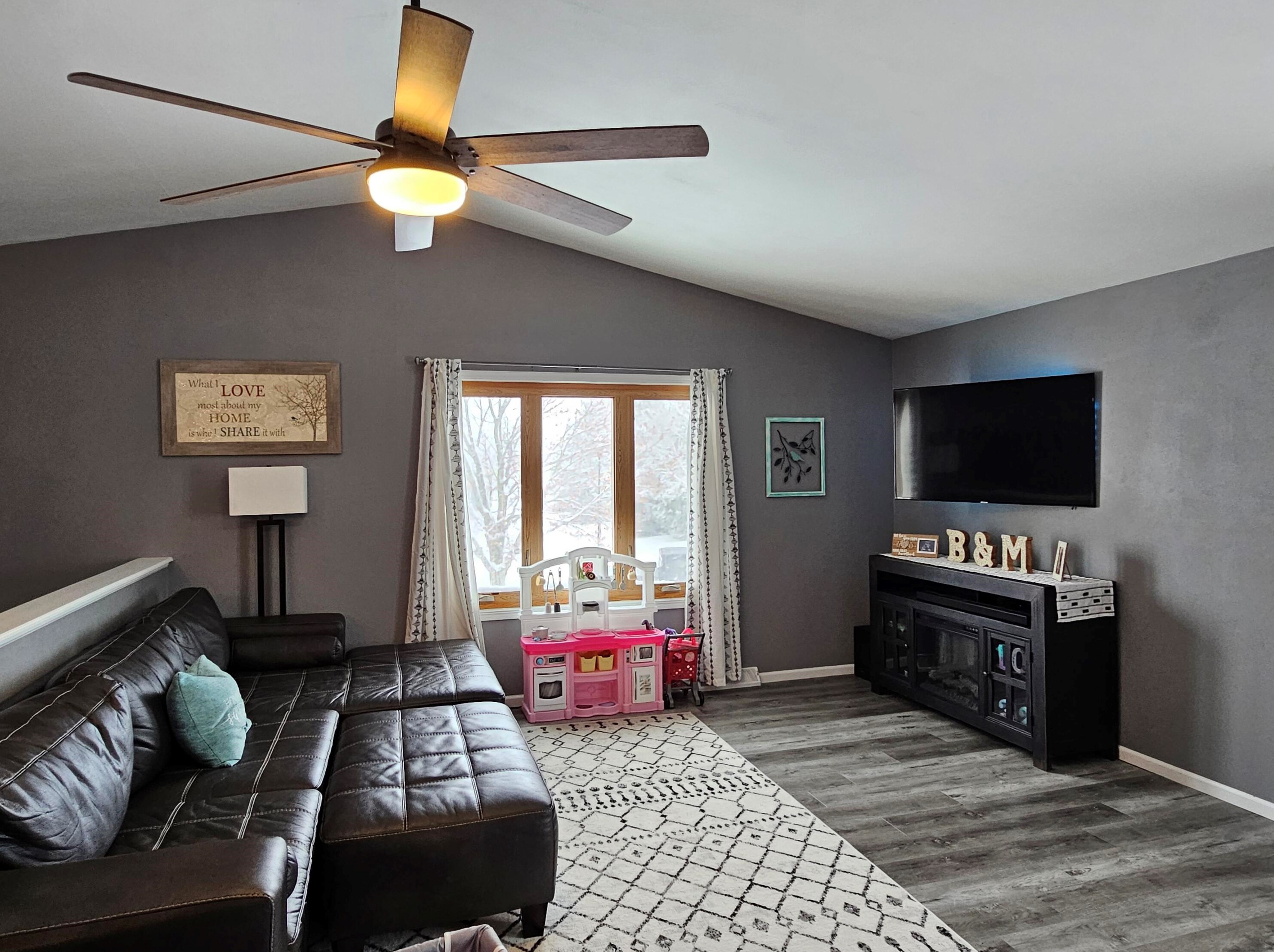 1032 Bluehill Ave, Fond Du Lac, WI 54935-7602